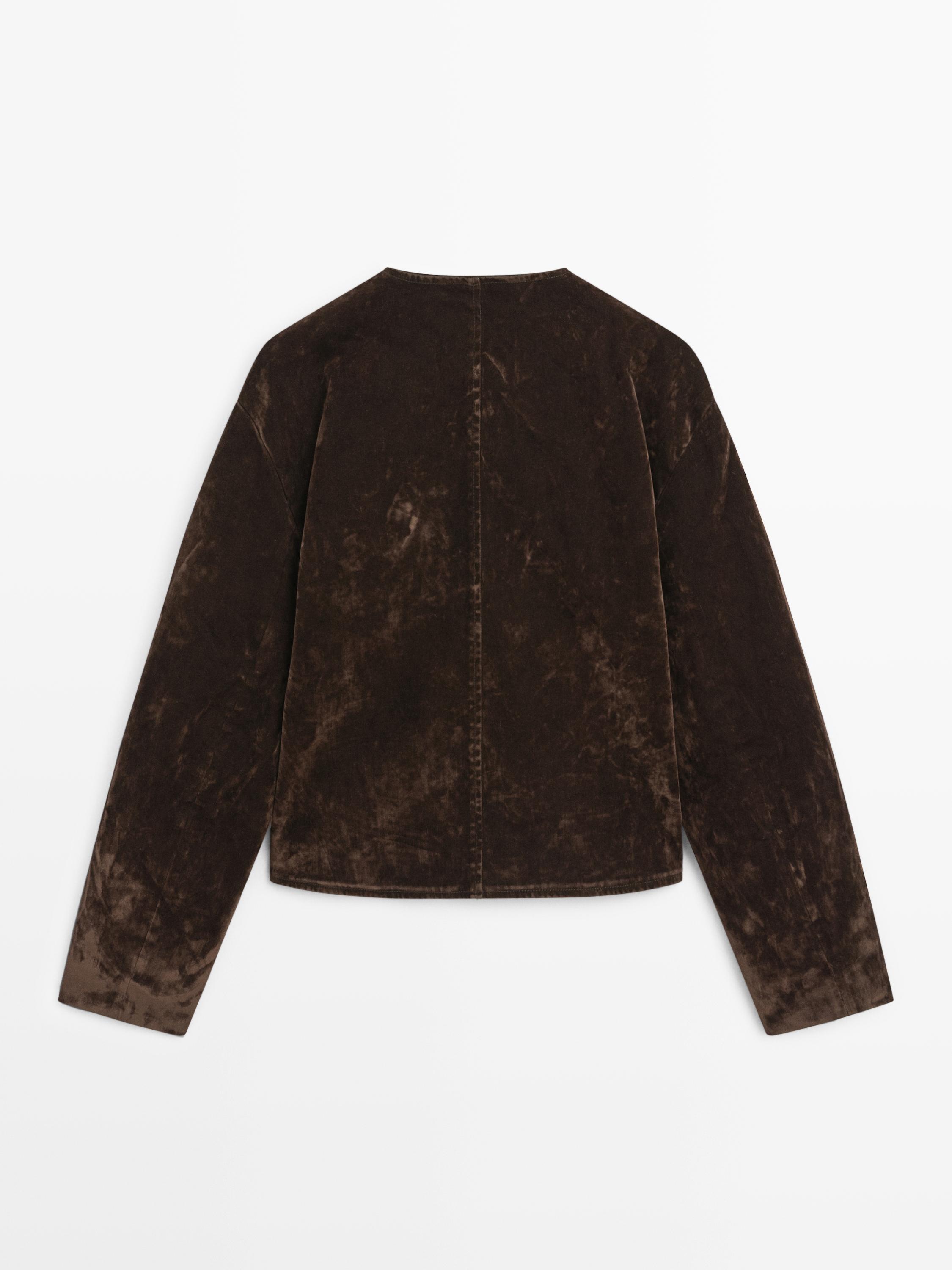 Short denim jacket with velvet finish