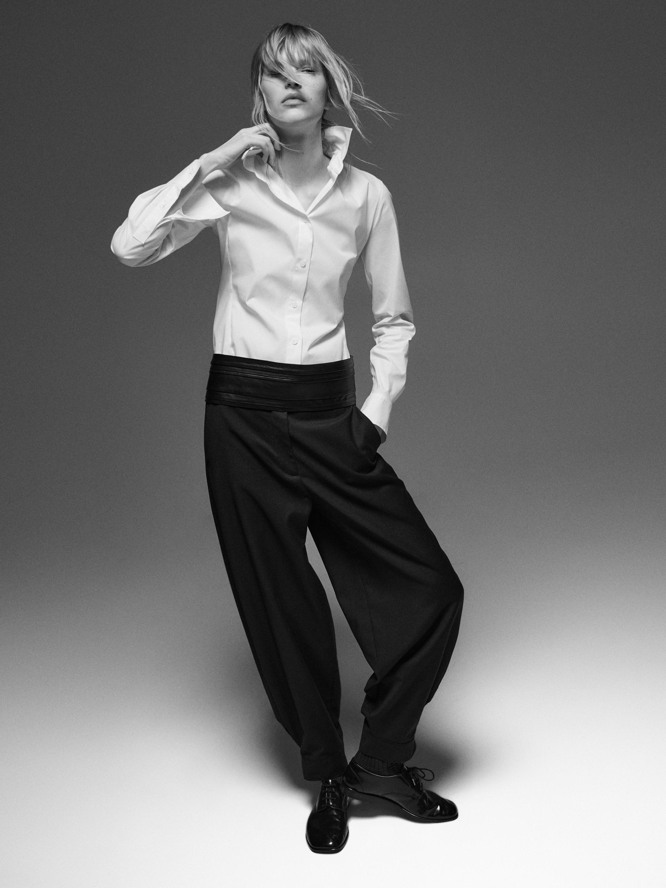 Wool blend sarouel trousers with buckle