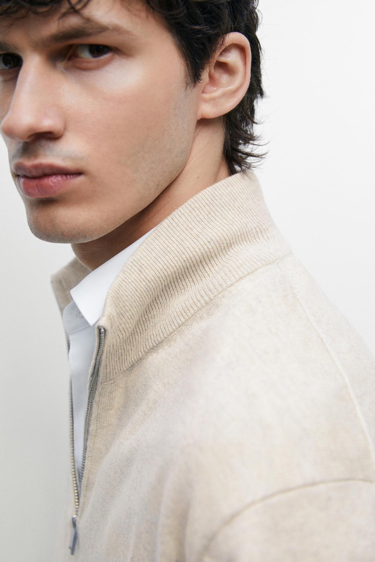 Mock neck knit sweater with zip — STONE