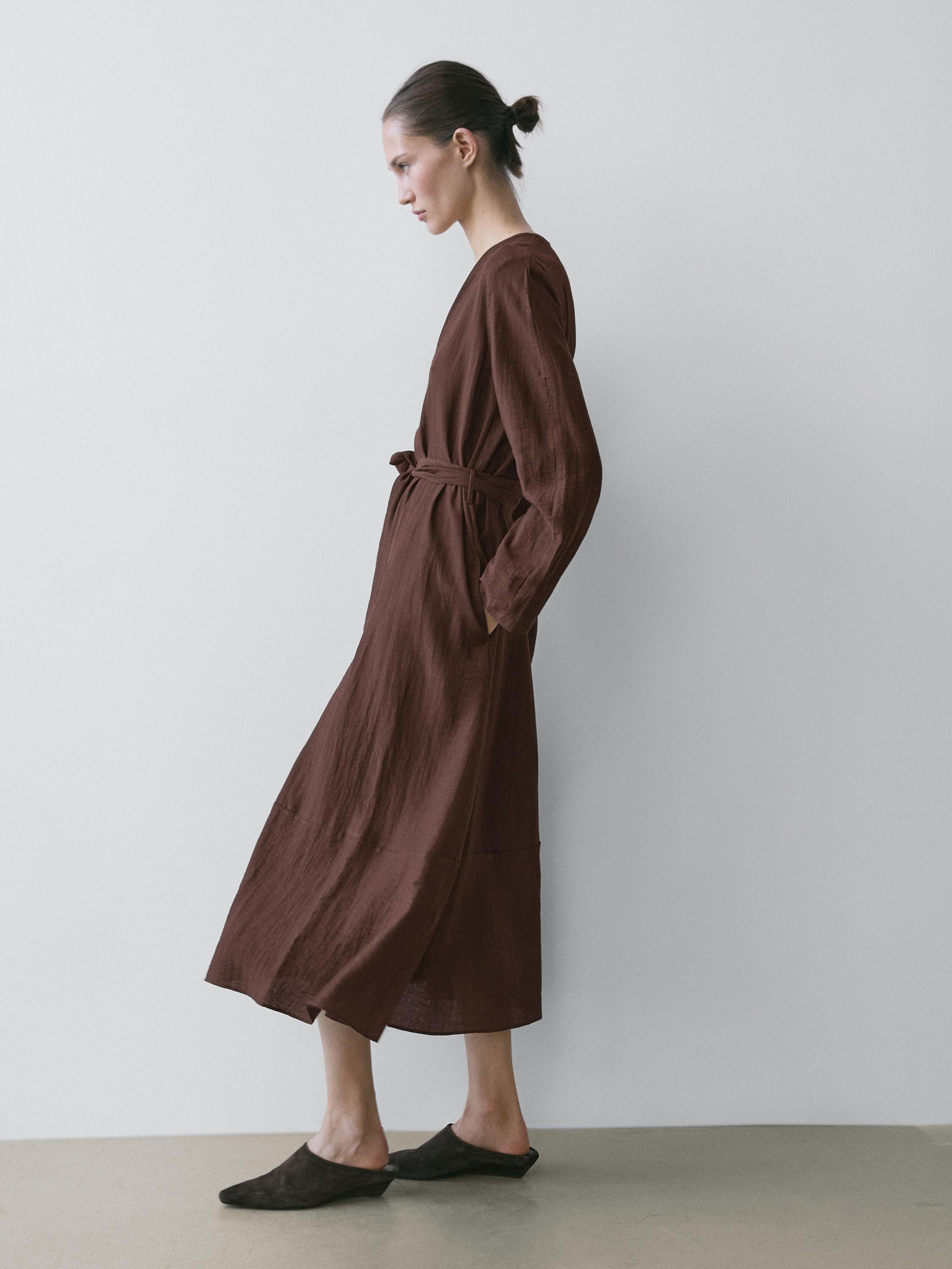 Flowing linen blend midi dress with belt — BROWN