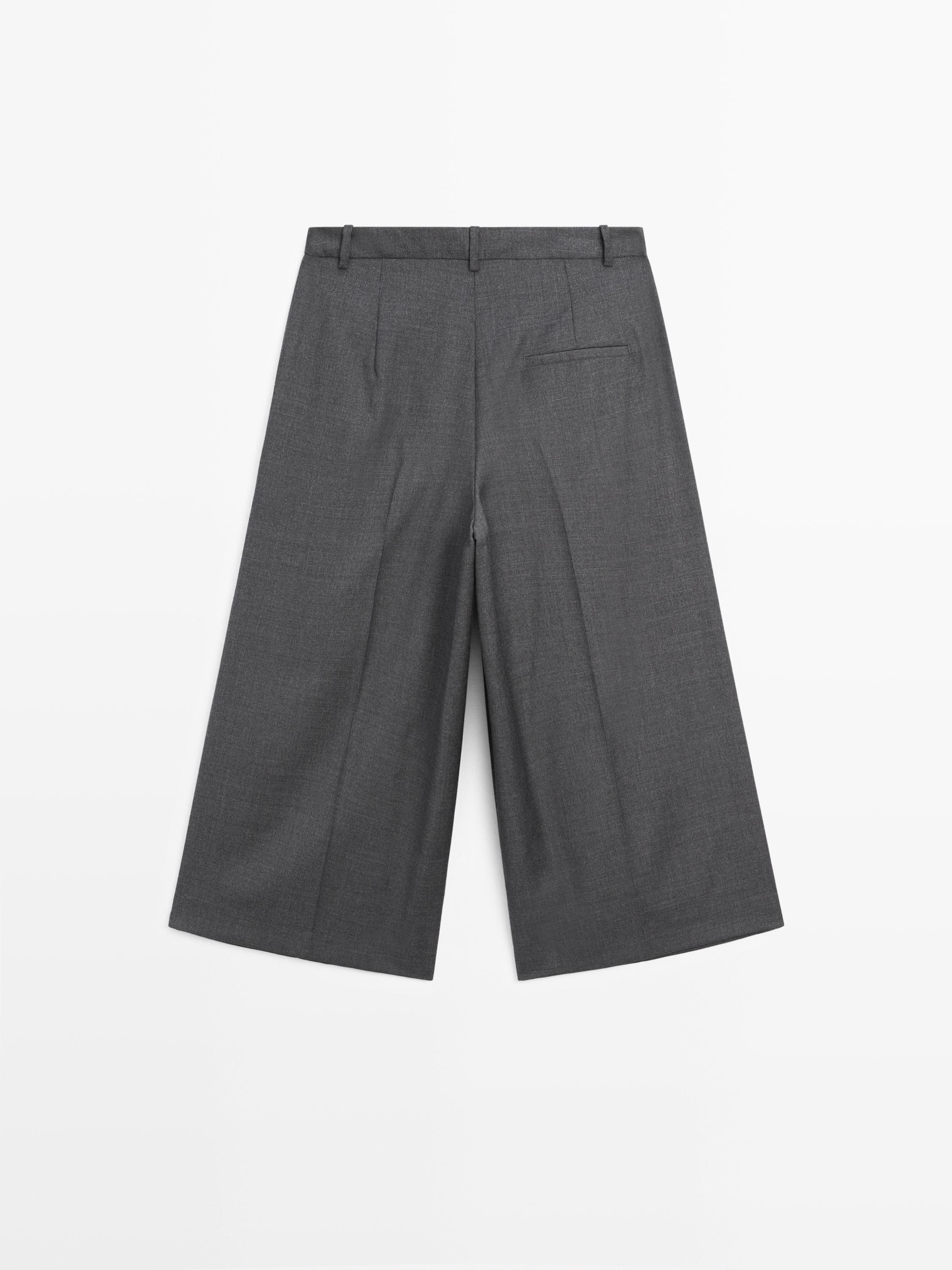 Long wool Bermuda shorts with darts — GREY