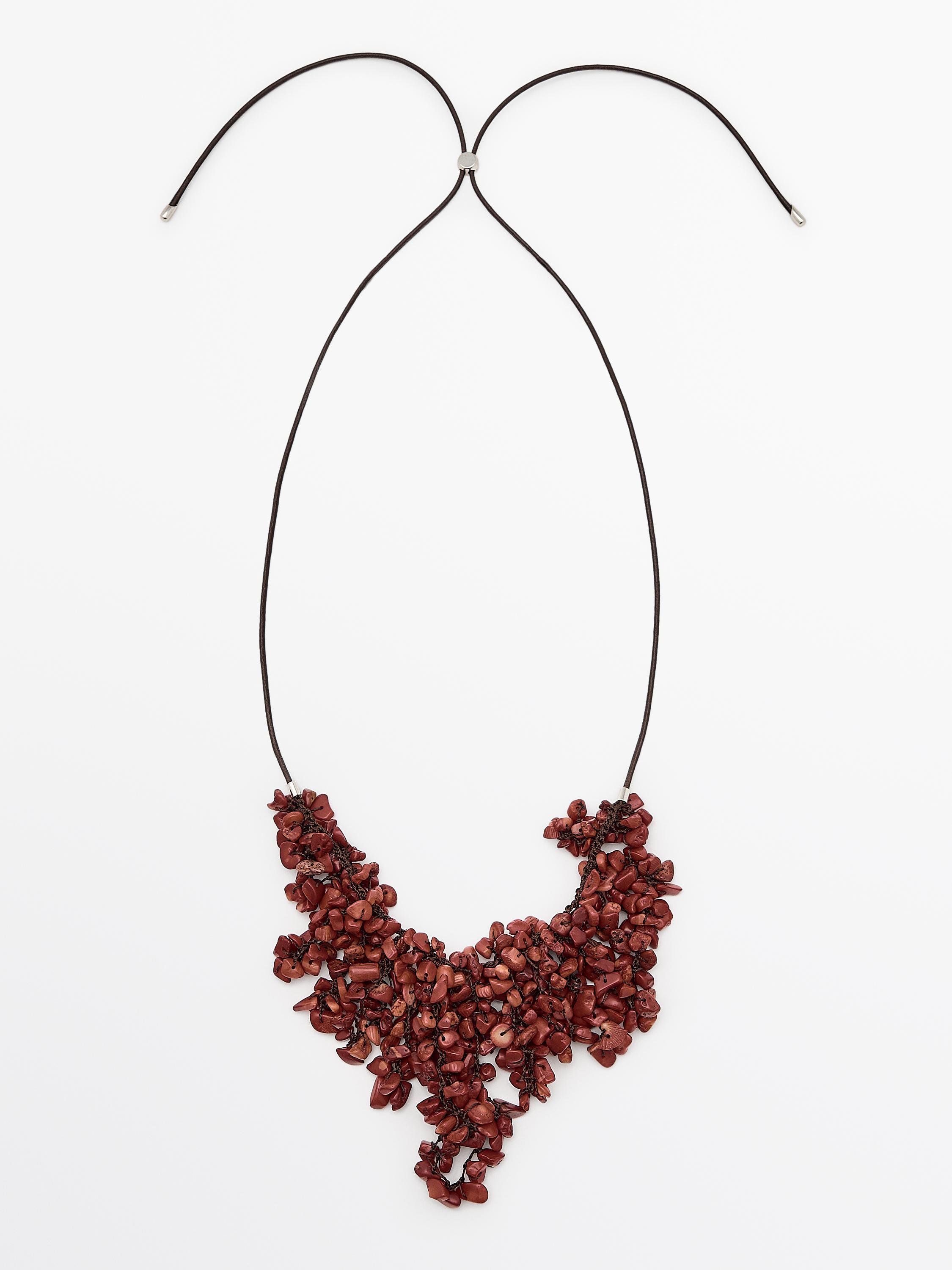 Collier pierres cordon cuir