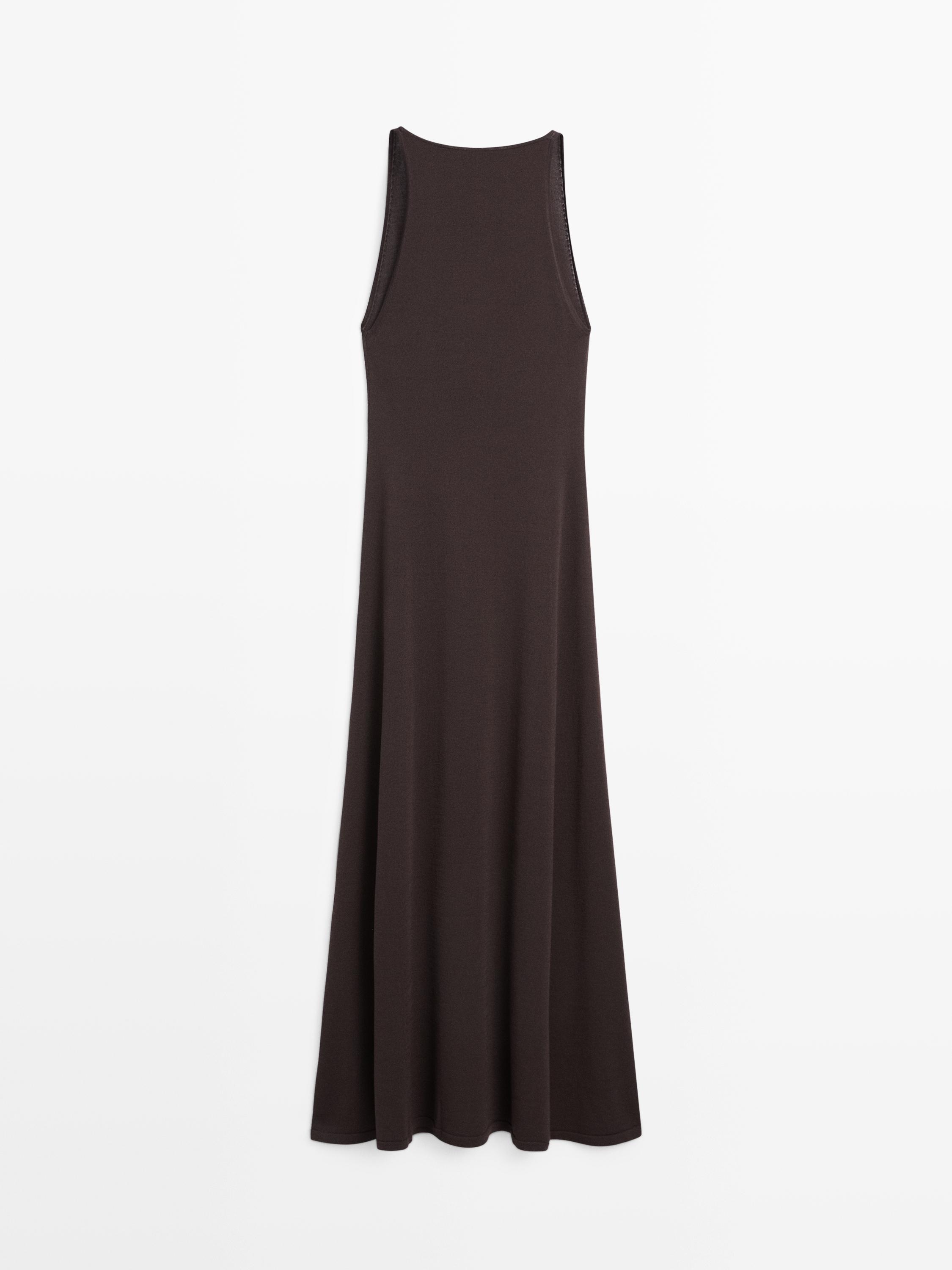 Flowing V-neck midi dress — BROWN