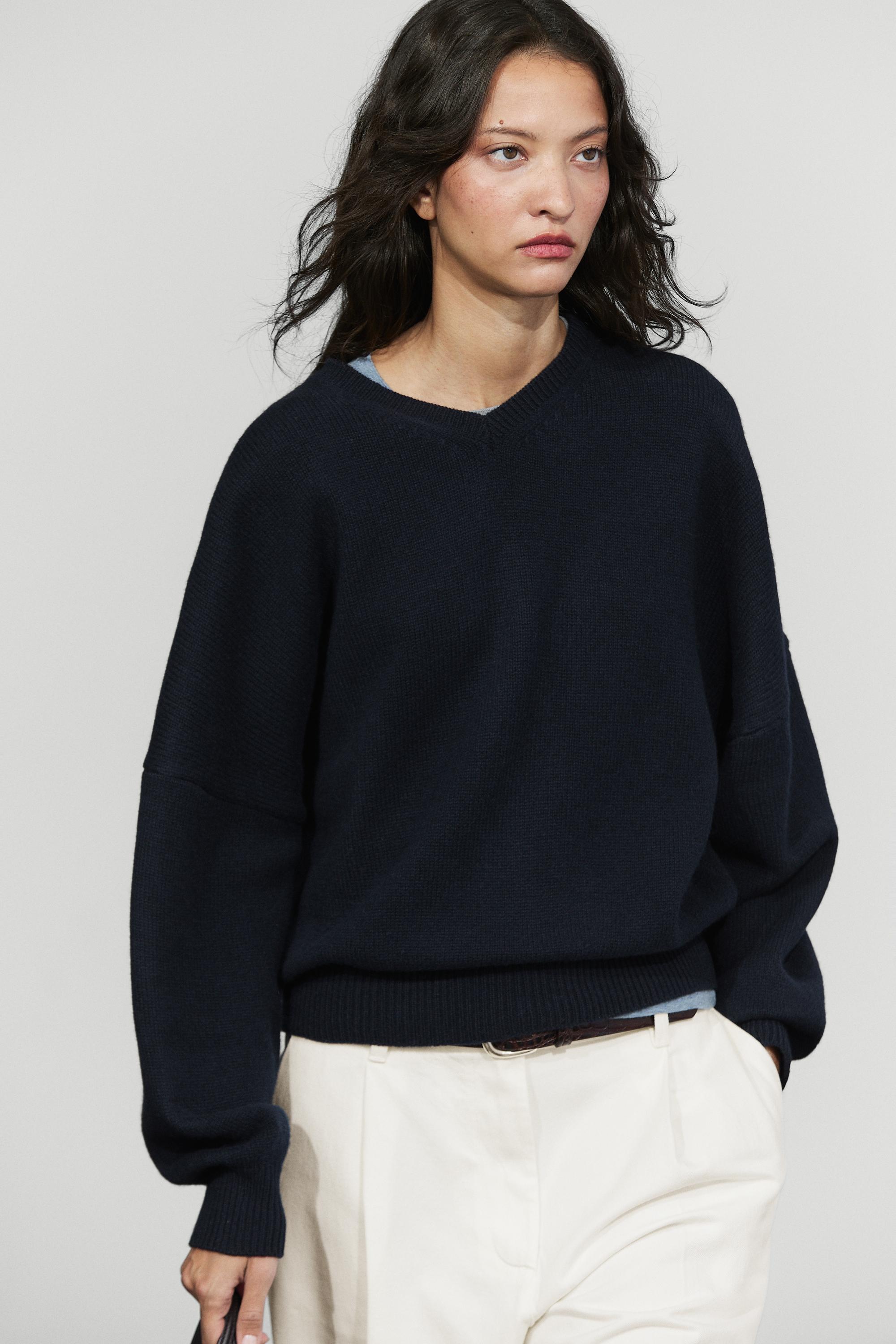 100% wool oversize knit sweater