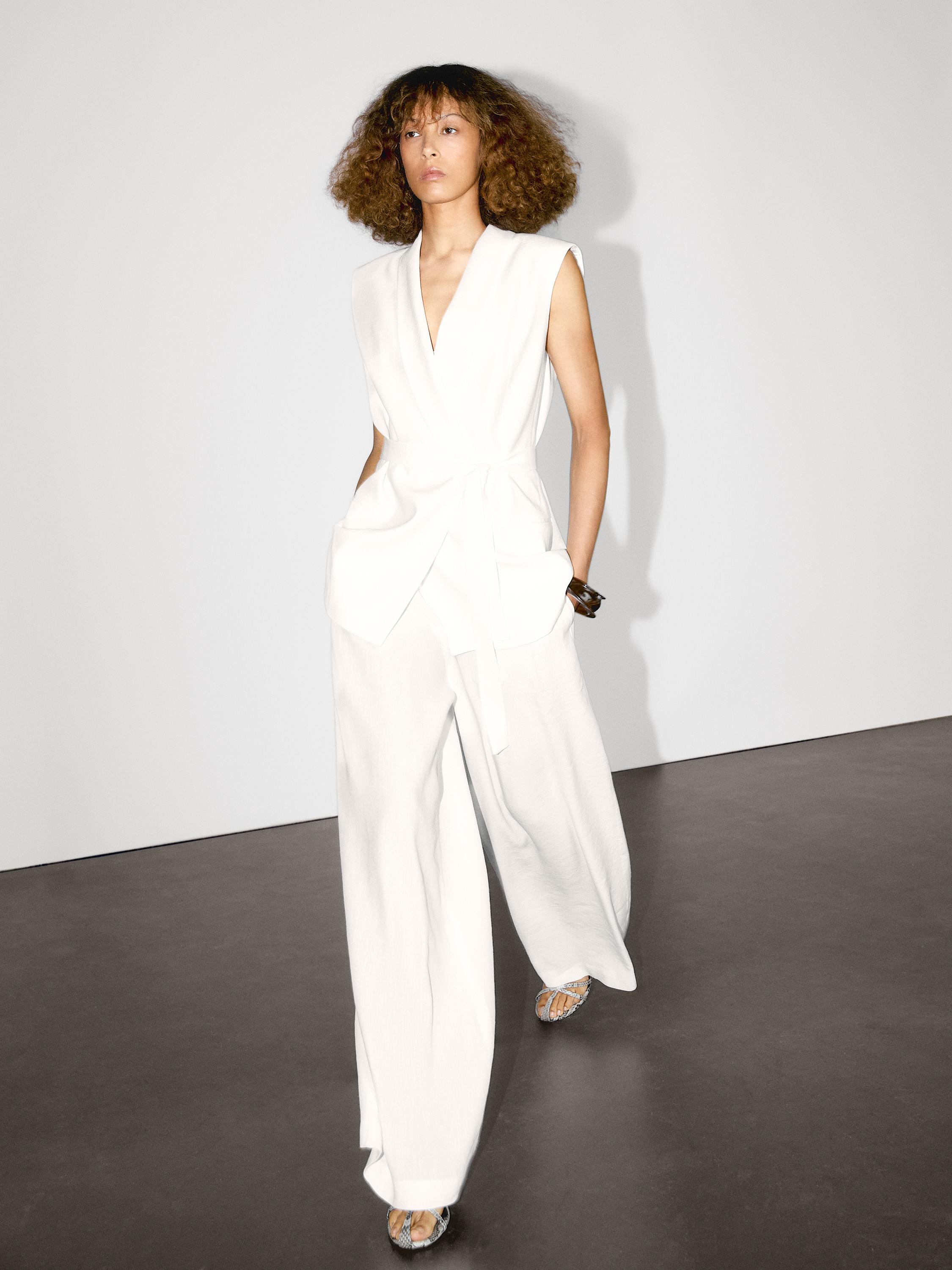 Jaukta lina veste ar smokinga stila apkakli