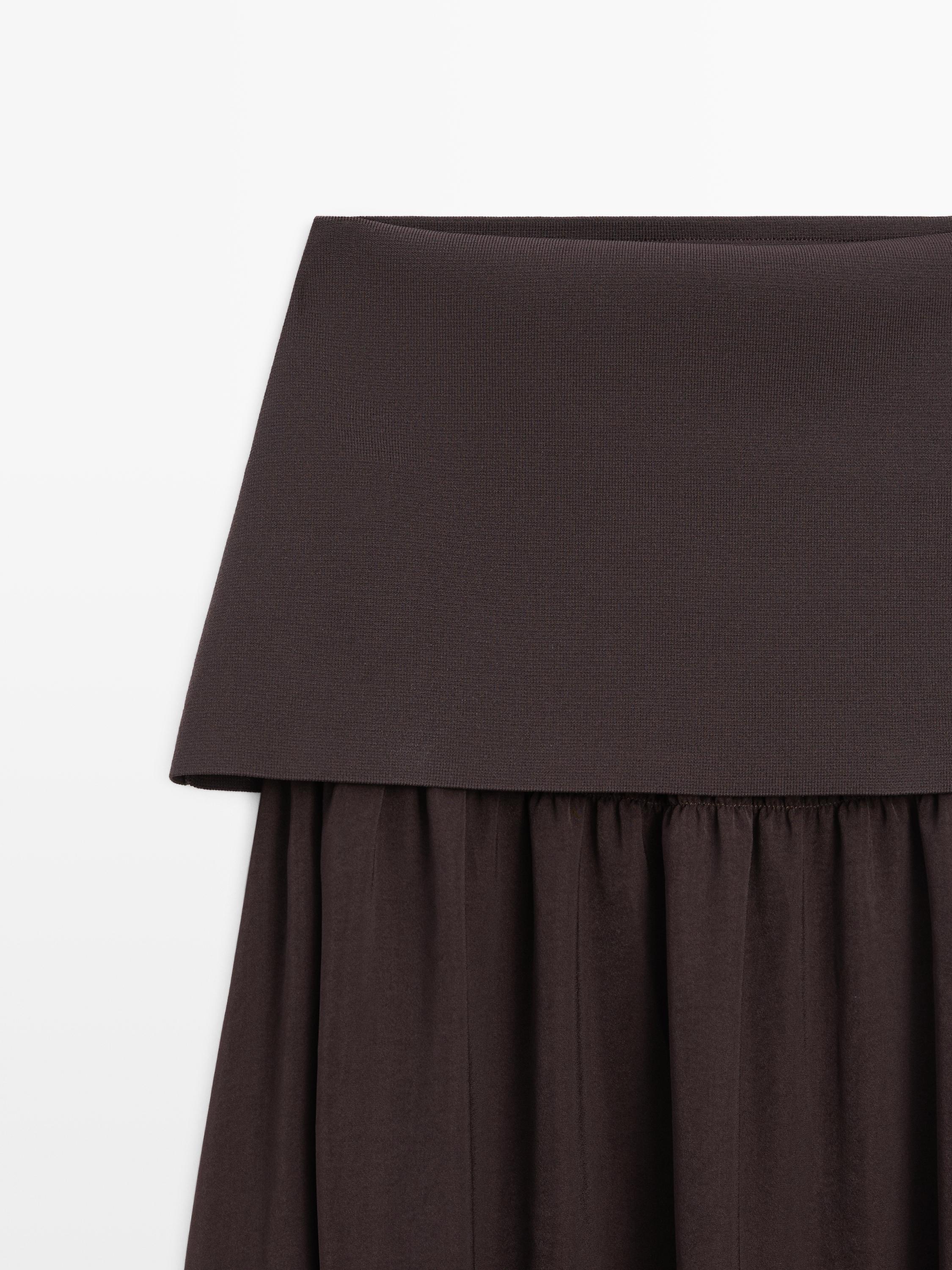 Kombin dökümlü midi etek