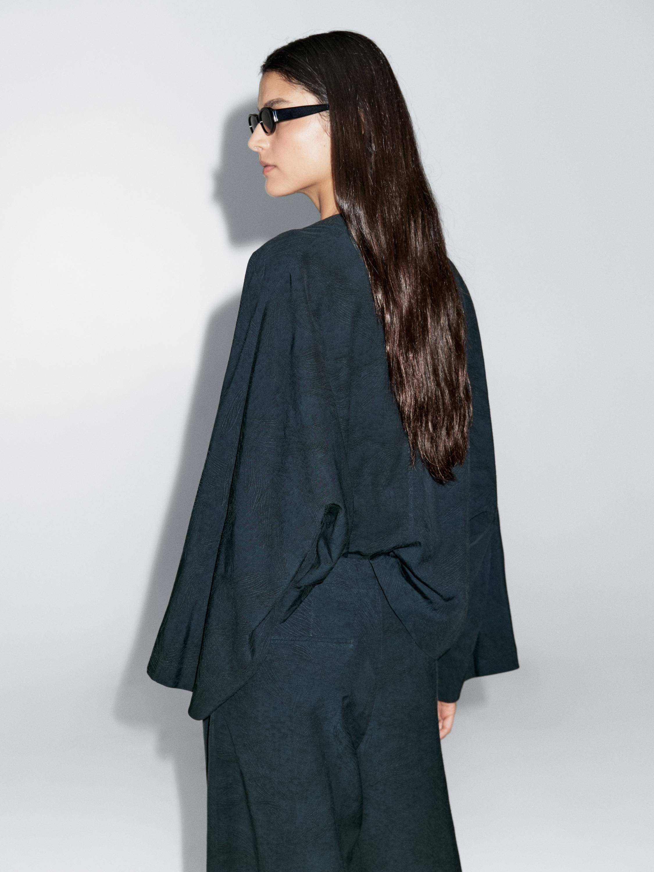 Flowing jacquard kimono with rhinestone button