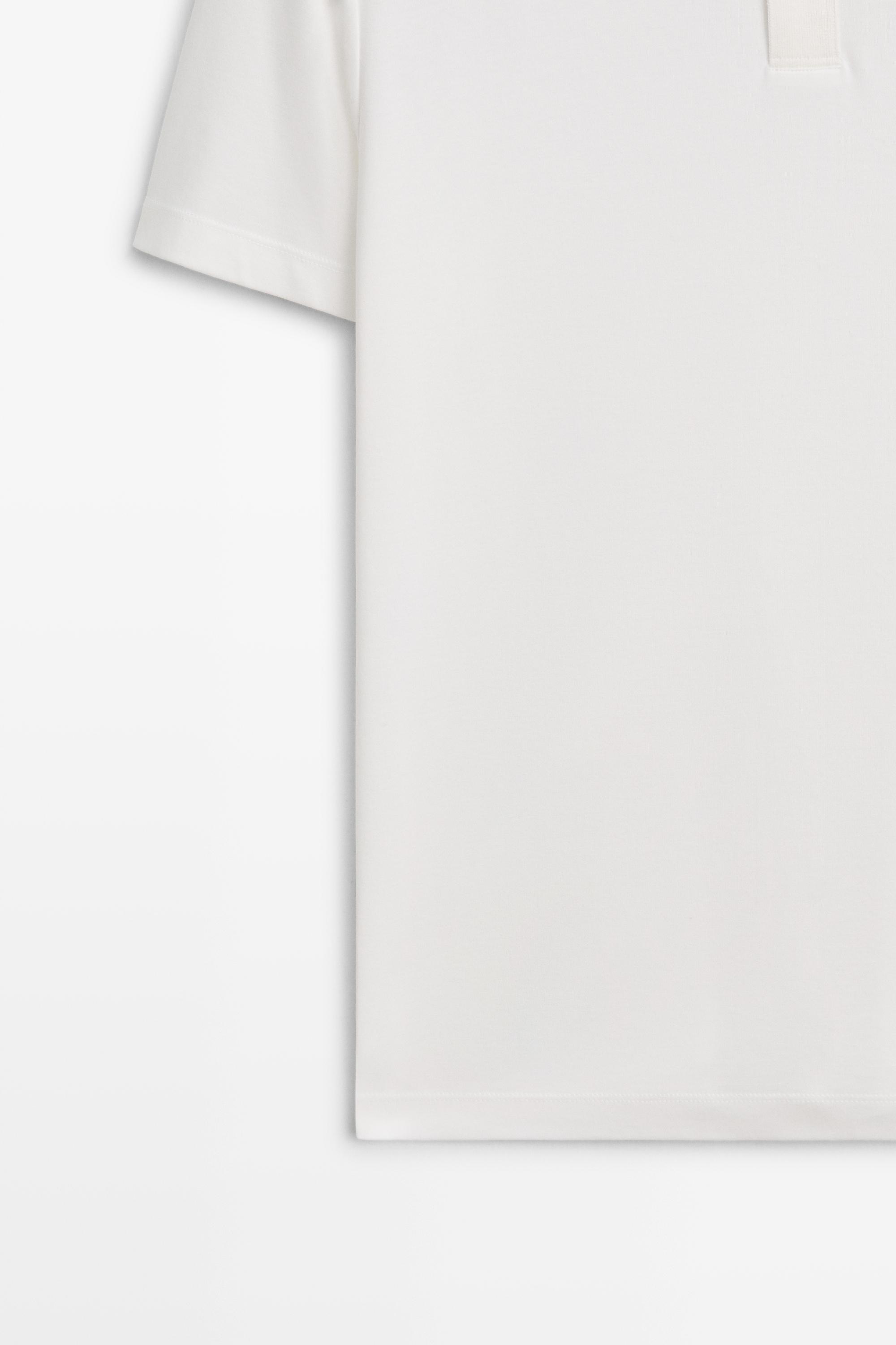 Short sleeve polo shirt with contrast detail — CREAM