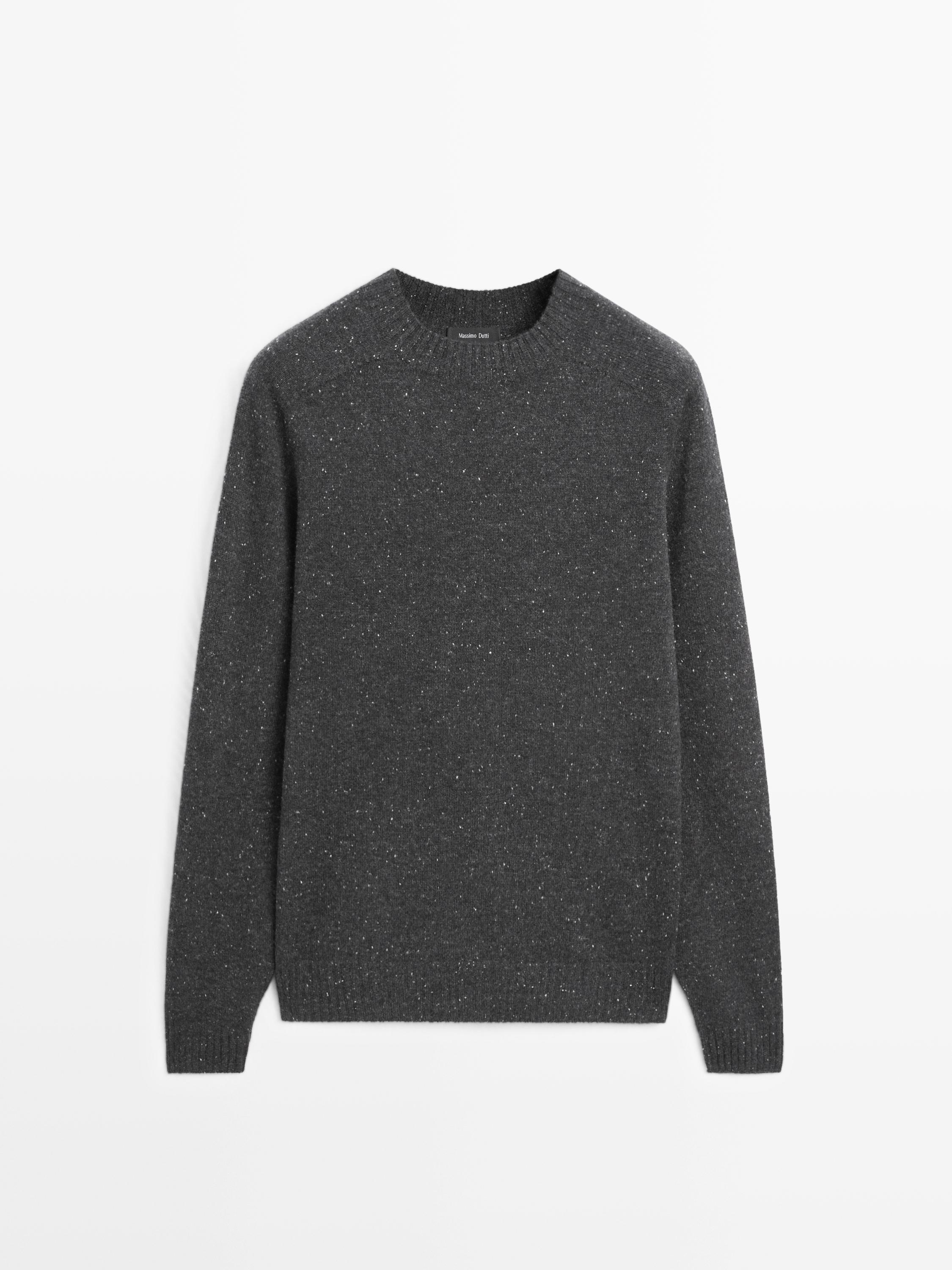 Crew neck sweater in 100% wool