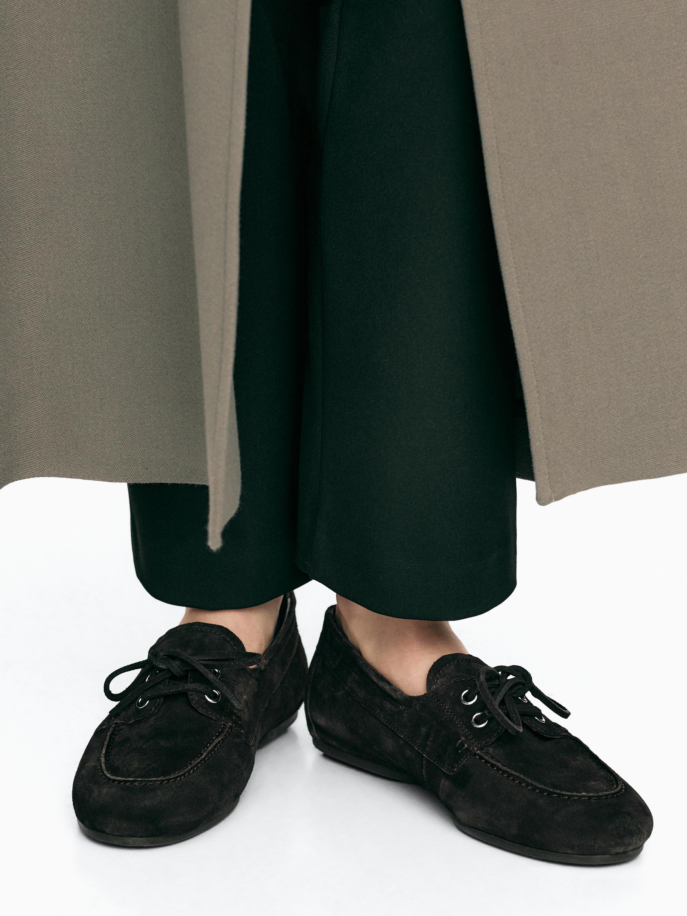 Leather deck shoes — BROWN