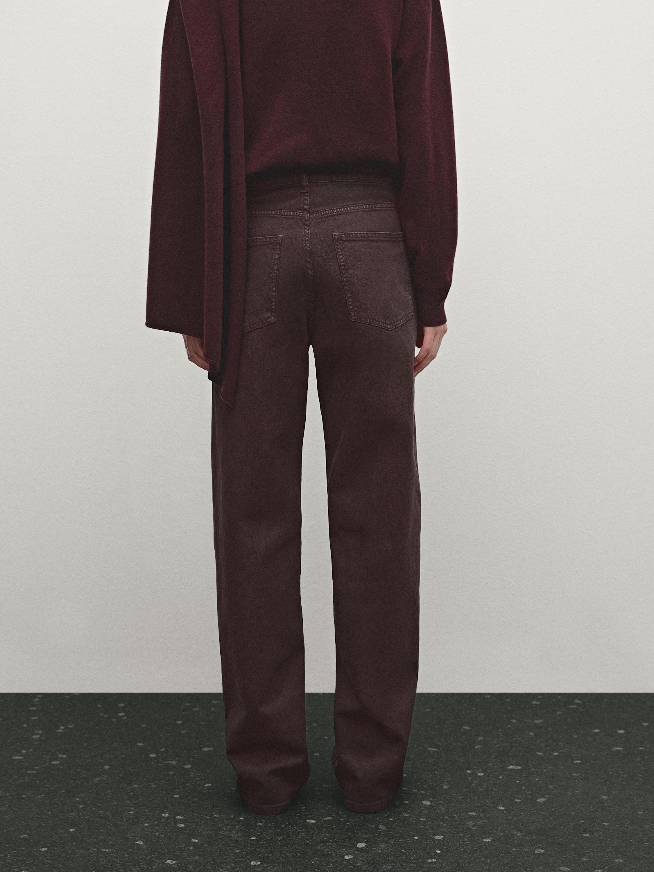 Mid-rise straight-leg jeans