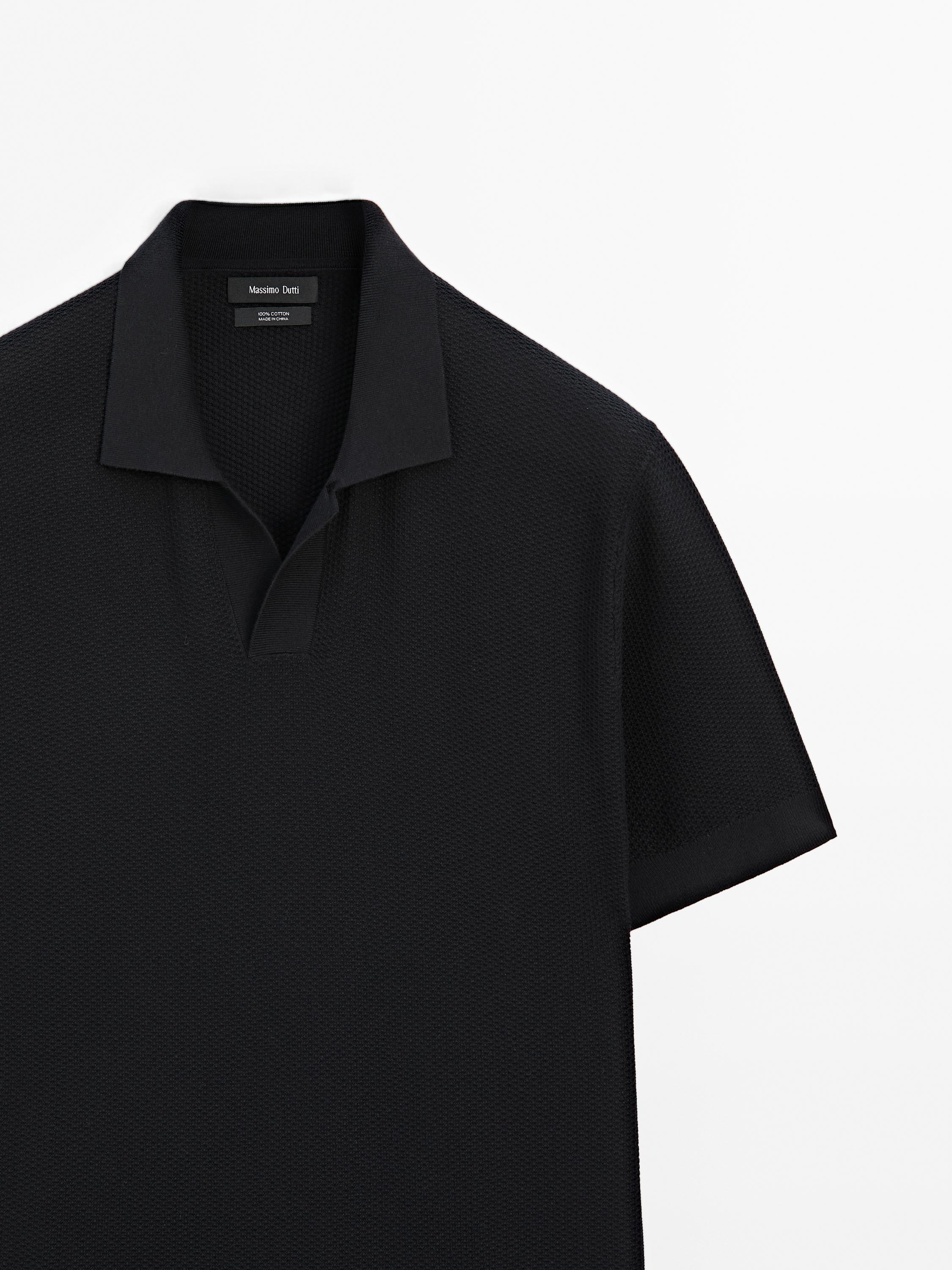 Textured knit short sleeve polo shirt