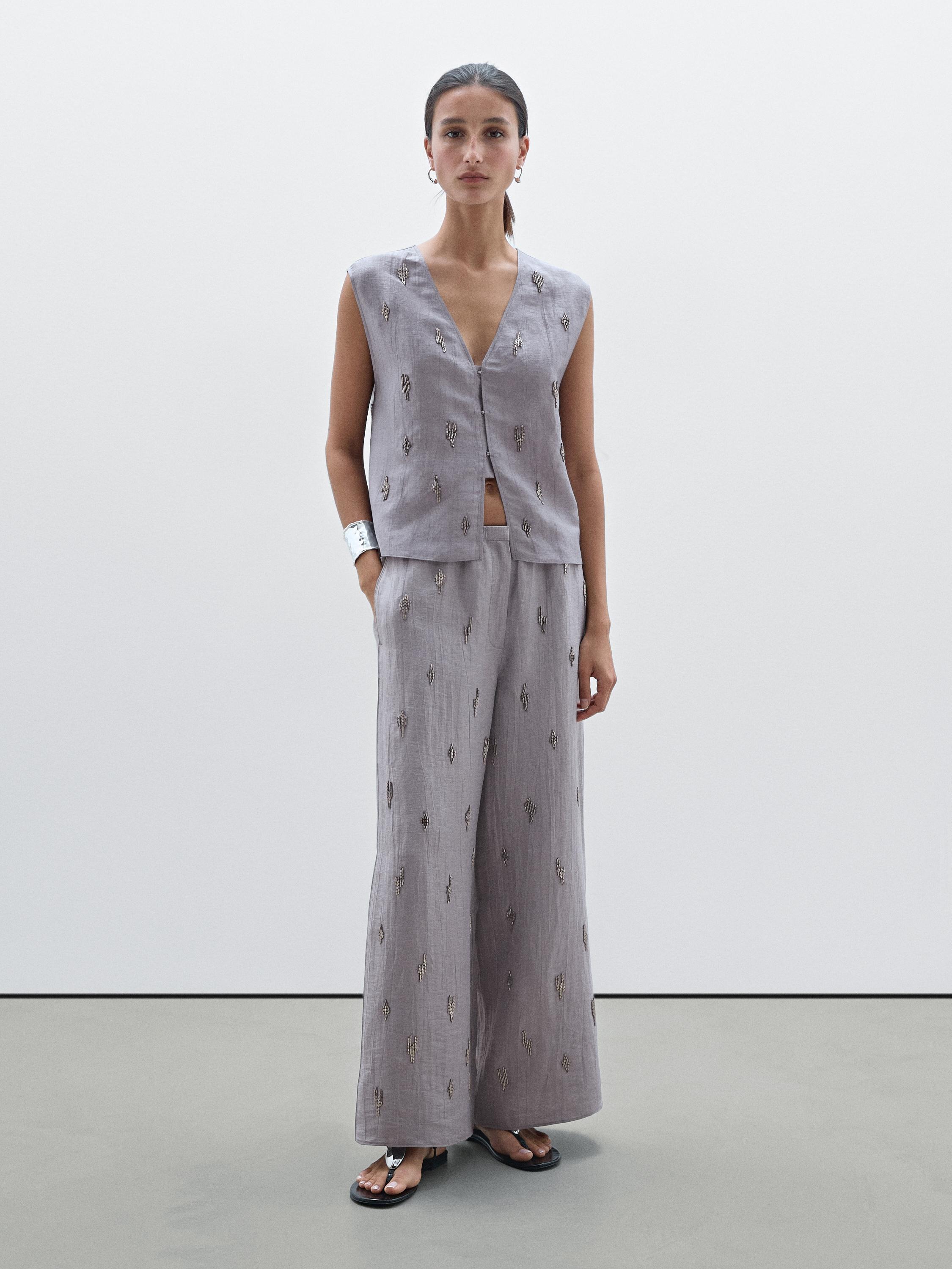 100% linen top with rhinestone detail