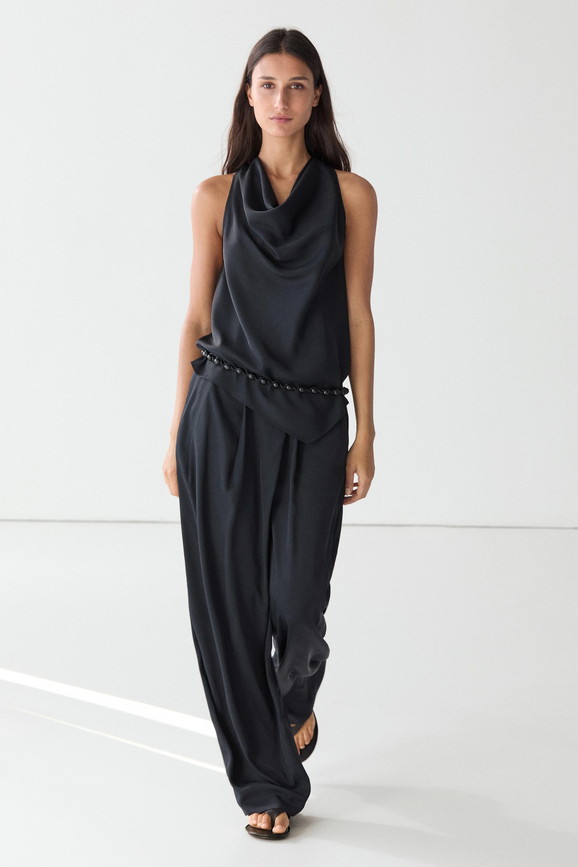 Total look flowing draped trousers
