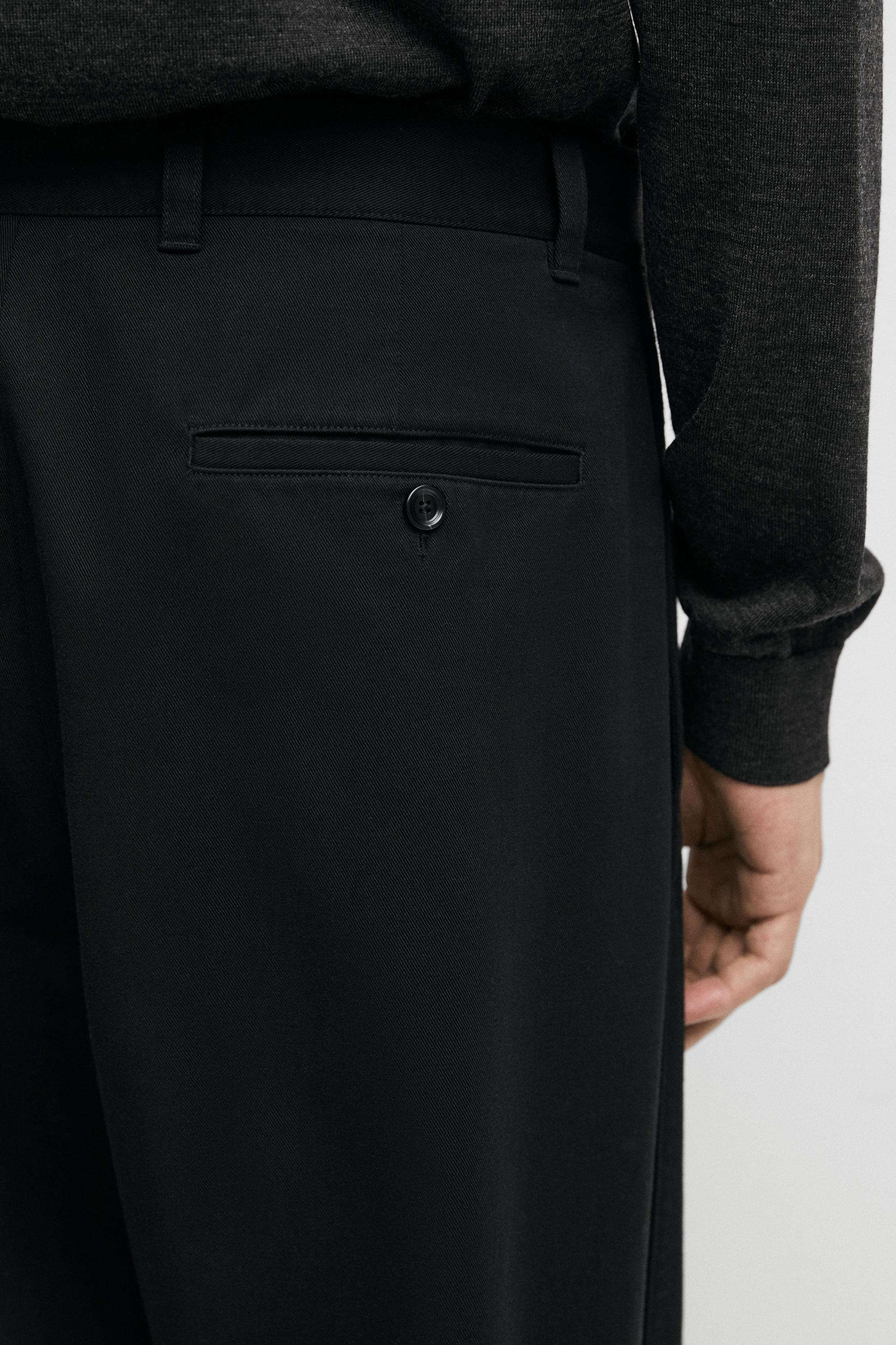 Barrel fit pants — BLACK