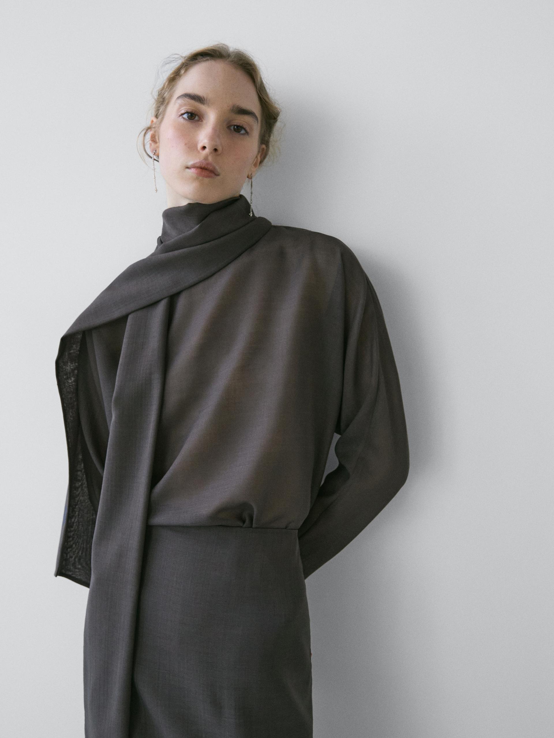 Camicetta Morbida Con Allacciatura - Studio - Grigio - M - Massimo Dutti - Femminile