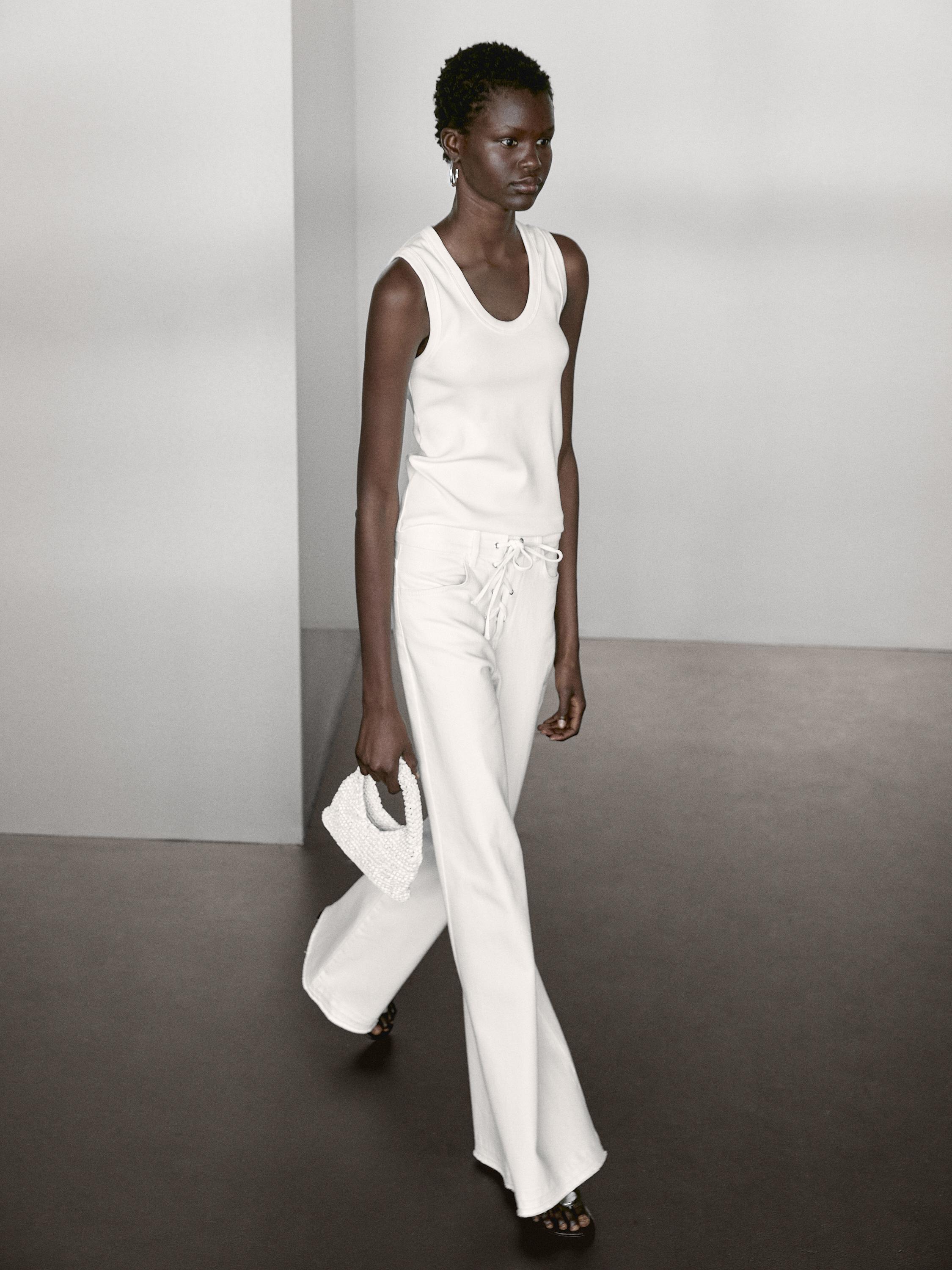 Heavy weight ribbed round neck top