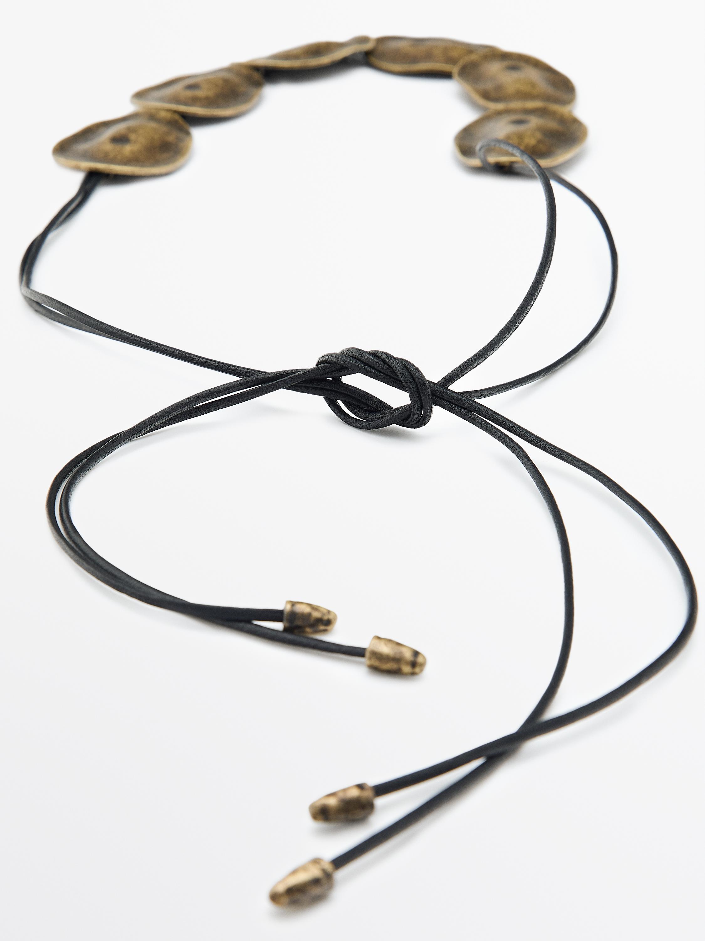 Pasek z motywem migdałów