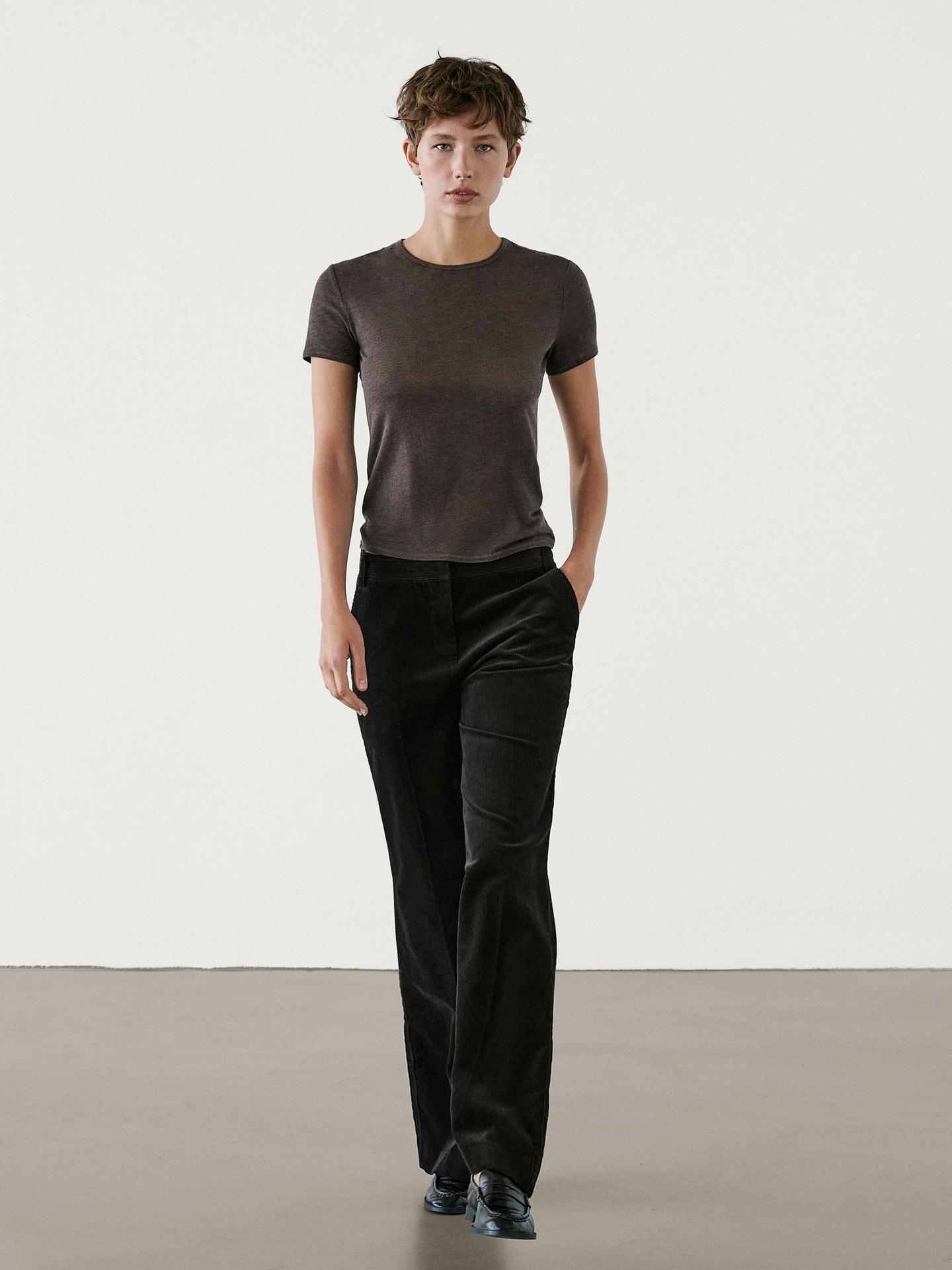 Short sleeve lyocell blend Tshirt · Carey, Olive, Black · Tshirts And