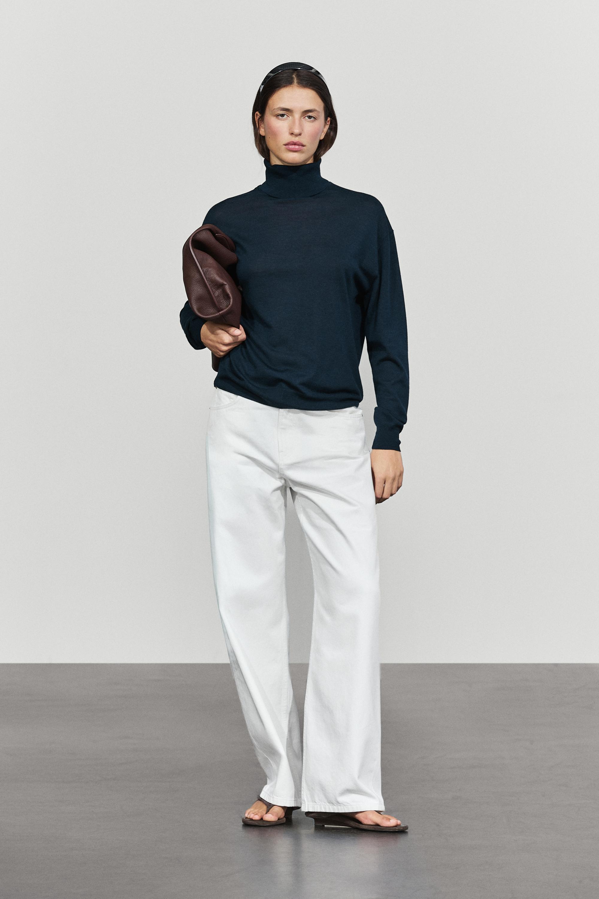 100% wool turtleneck knit sweater — BLUE