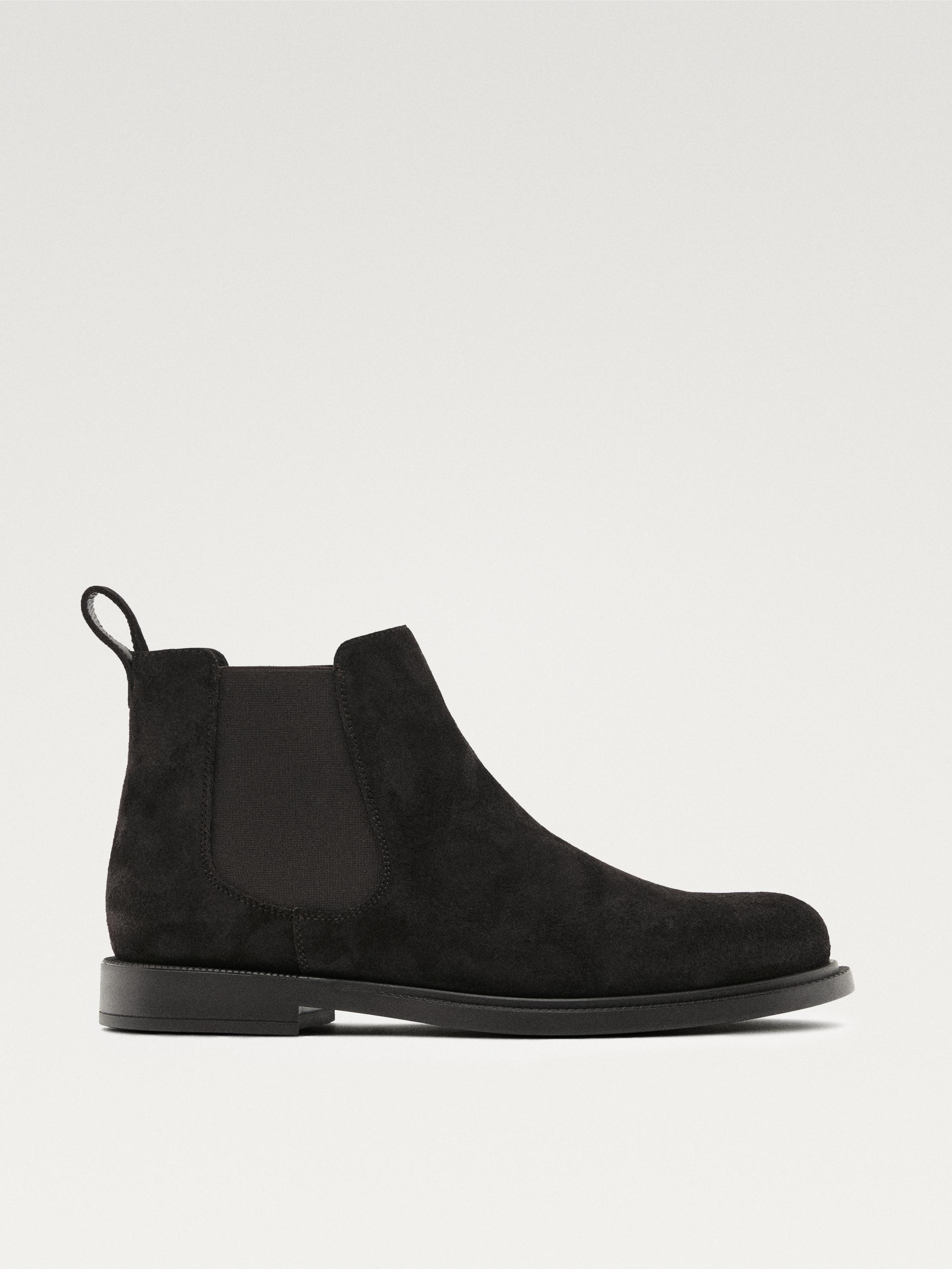 Oiled split leather Chelsea boots
