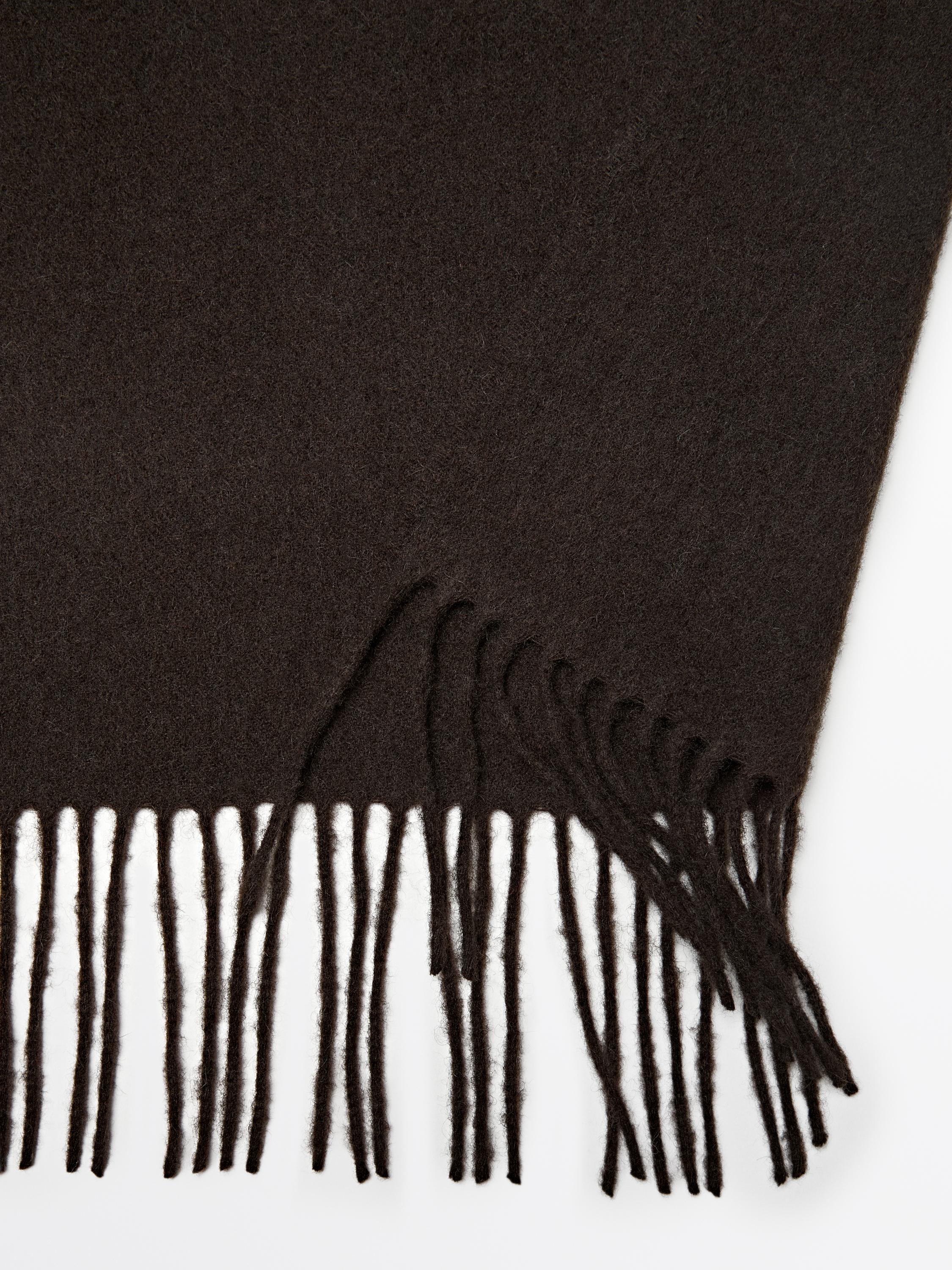 Sciarpa con frange 100% cashmere