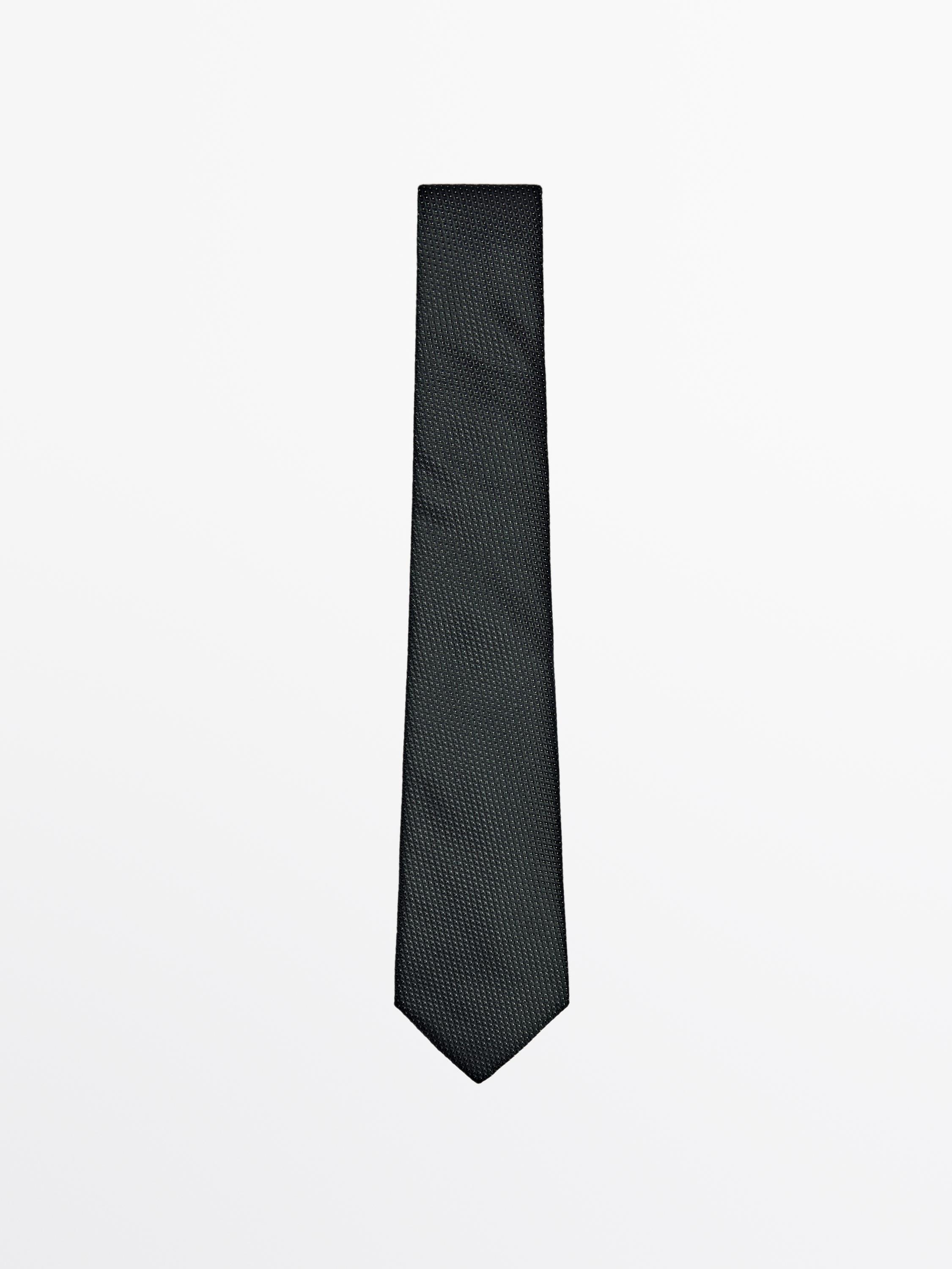 Cravate 100 % soie de mûrier