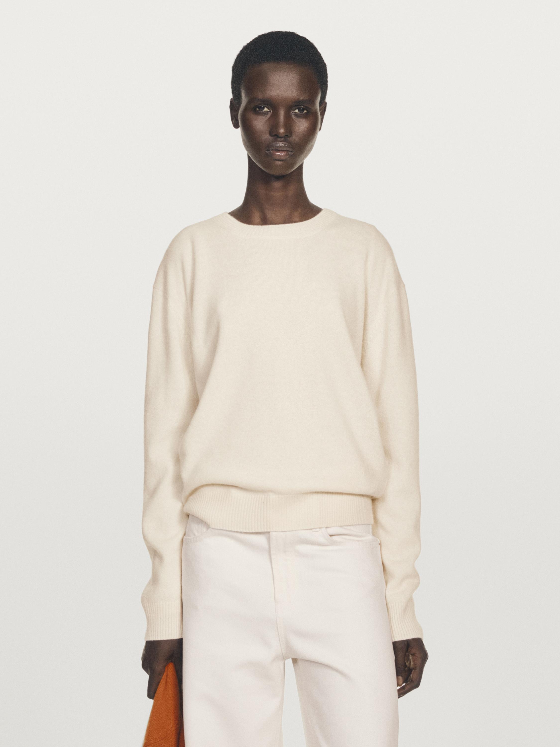 100% cashmere crew neck sweater