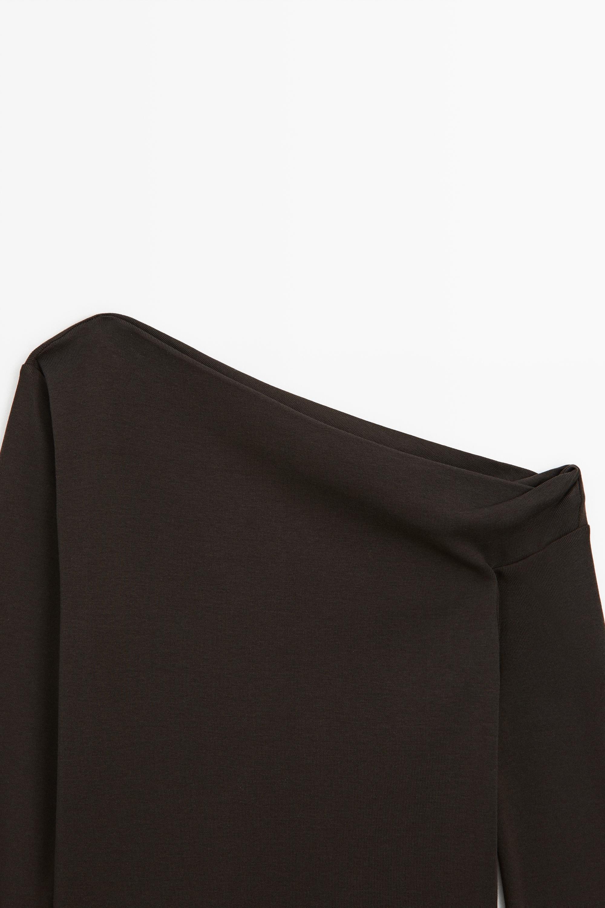 Draped shoulder detail T-shirt — BROWN