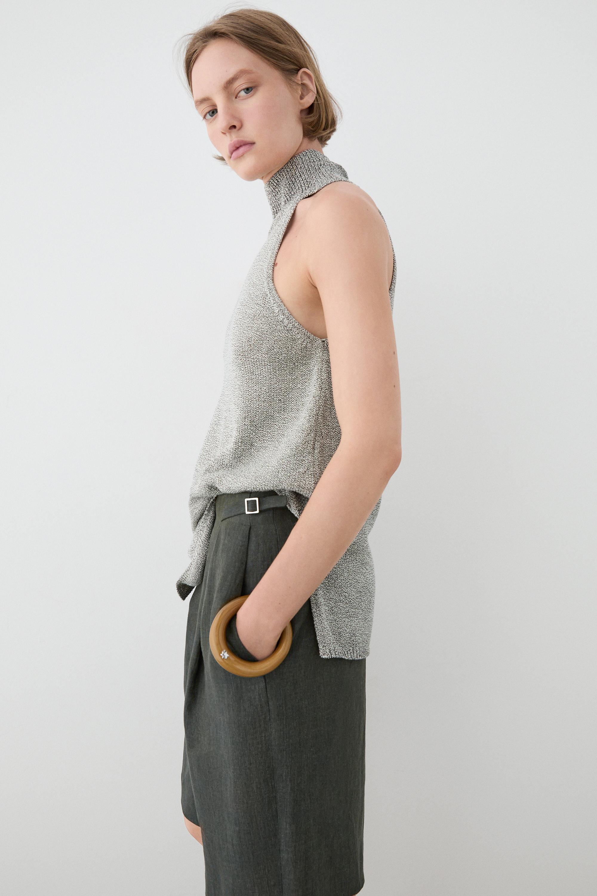 Halterneck knit top — BEIGE