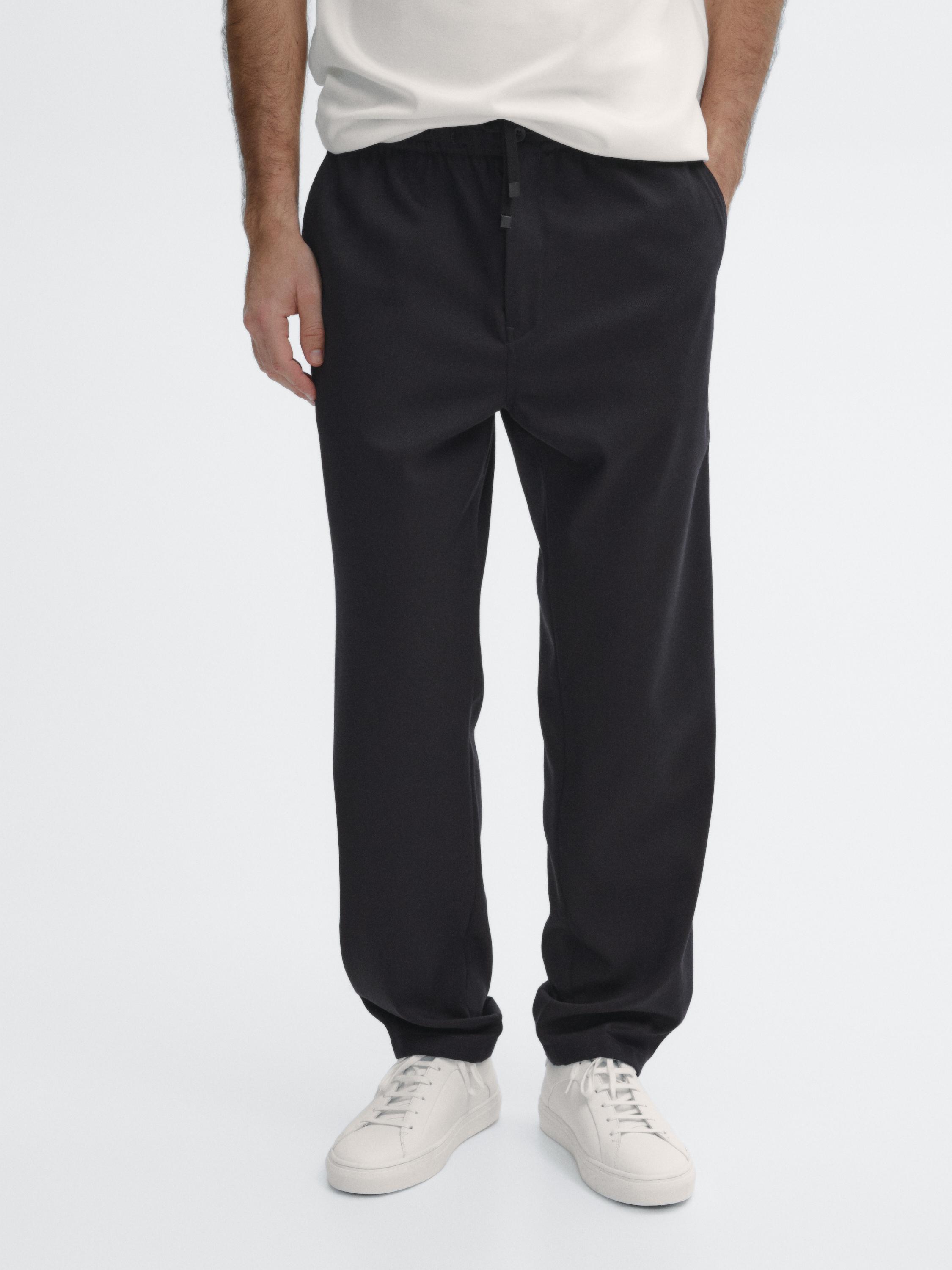 Pantalón jogger fit 100% lana