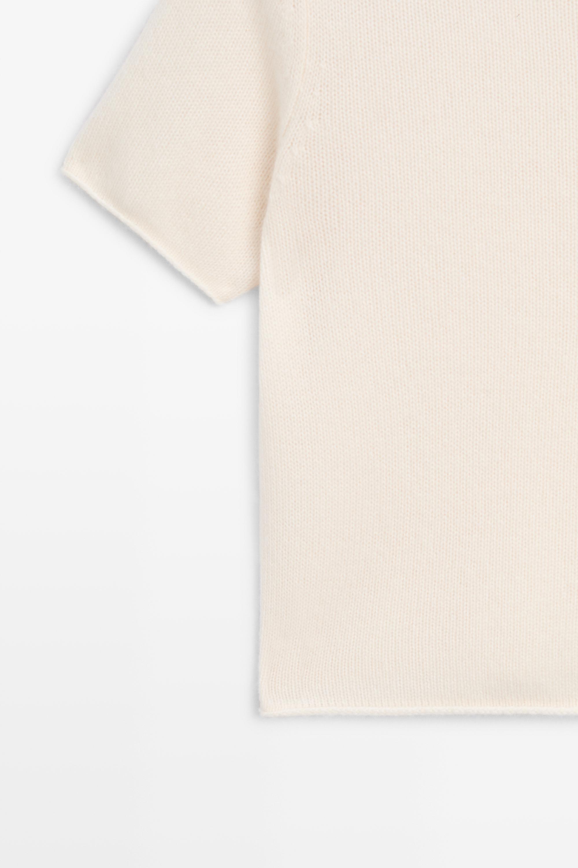 100% Cashmere Mock Turtleneck Sweater — CREAM