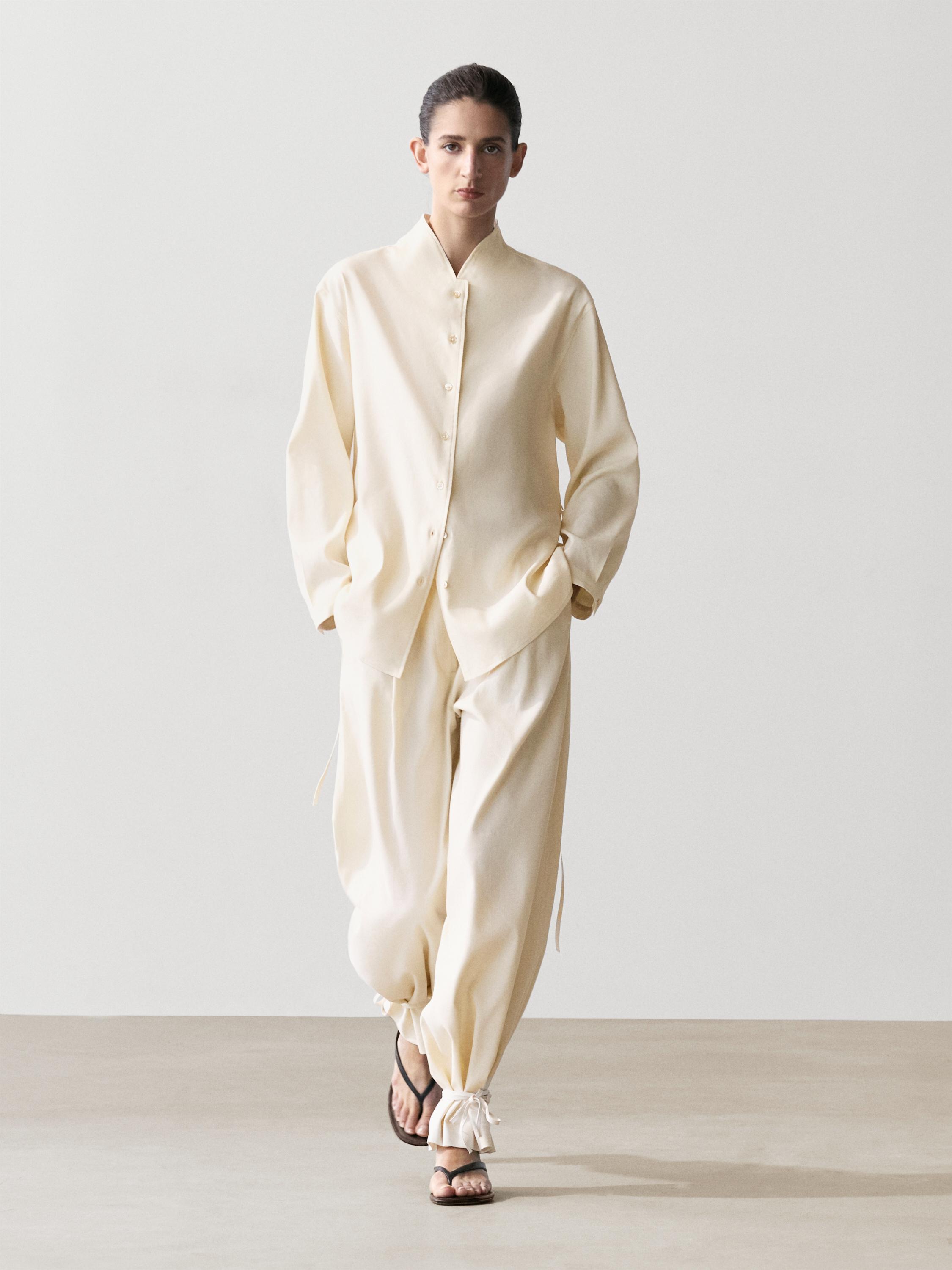 Lepršava prijelazna jakna s ovratnikom