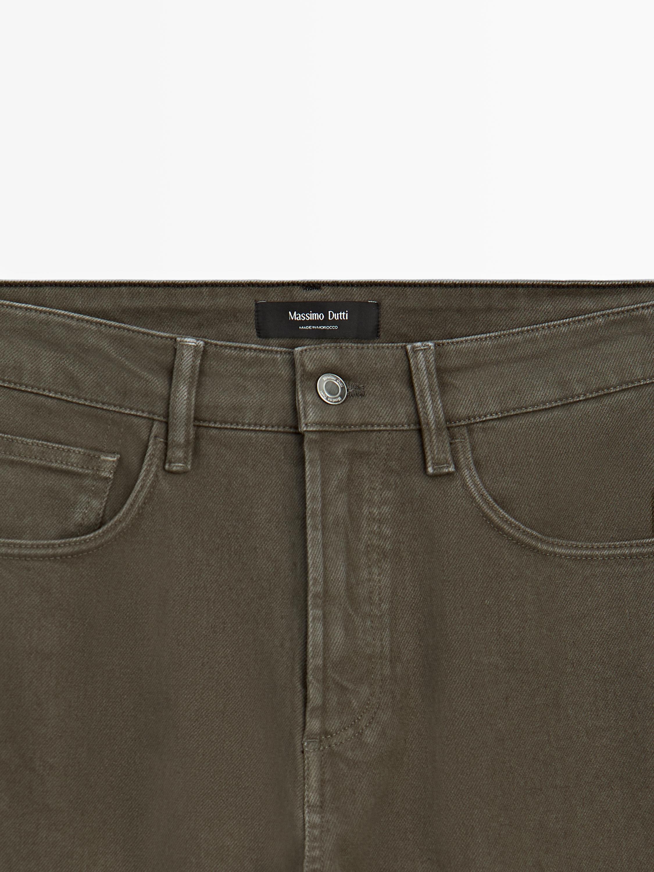 Slim fit jeans