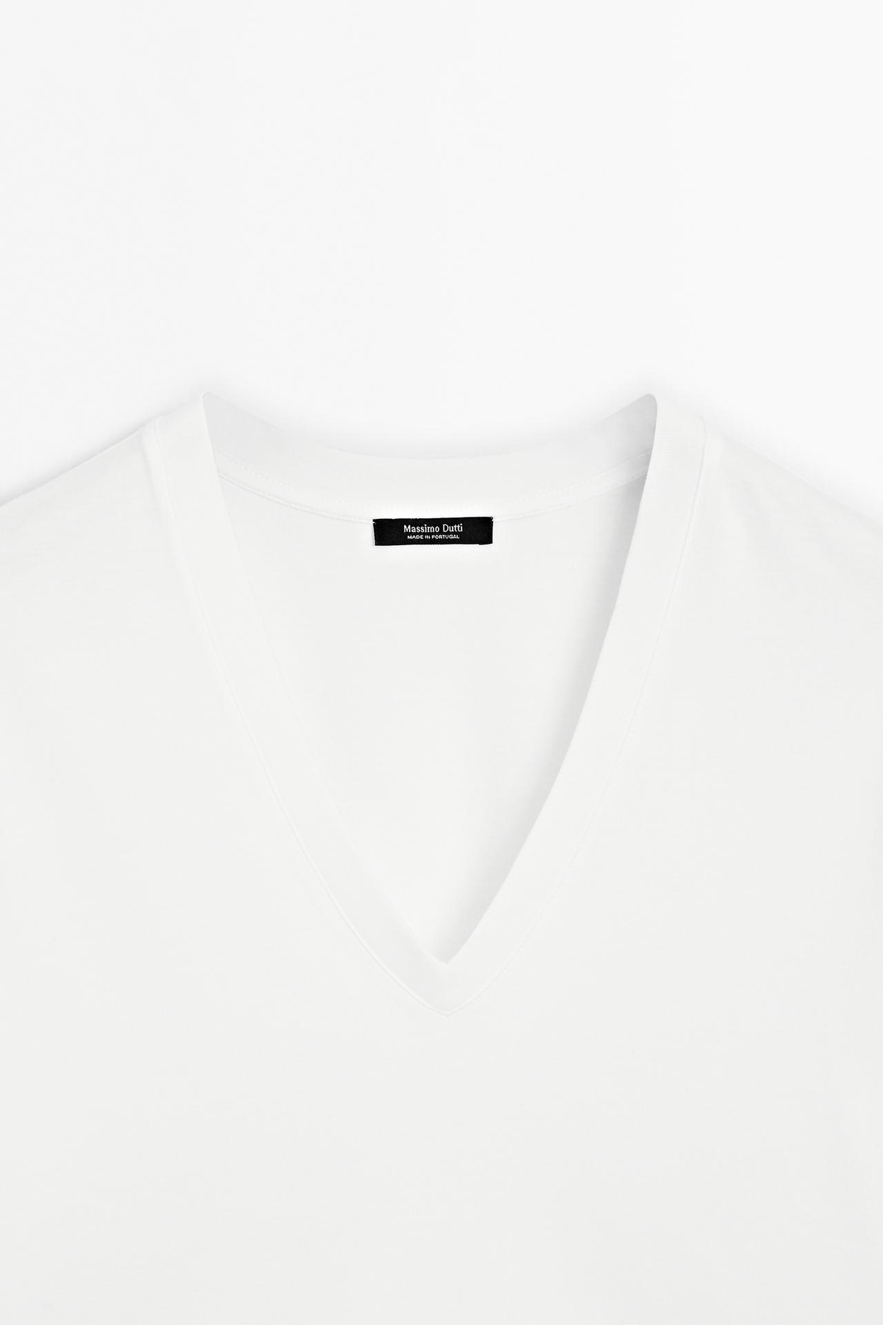 100% cotton interlock V-neck T-shirt — WHITE