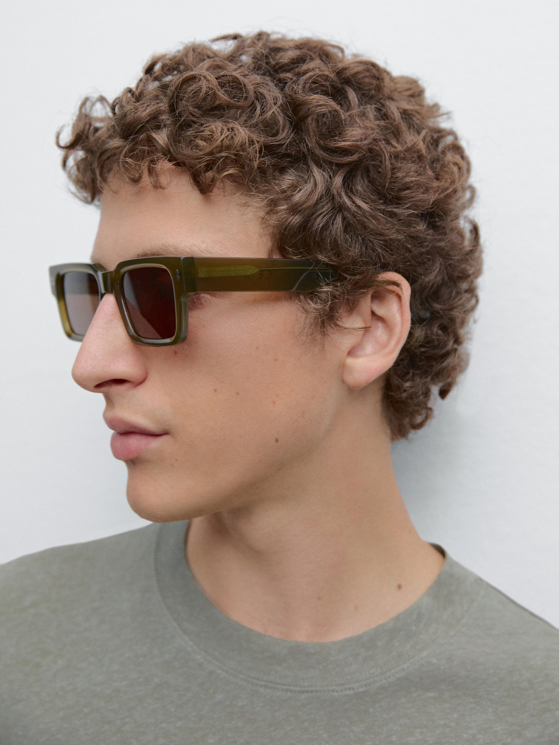 Tričko s krátkým rukávem ze lněné směsi