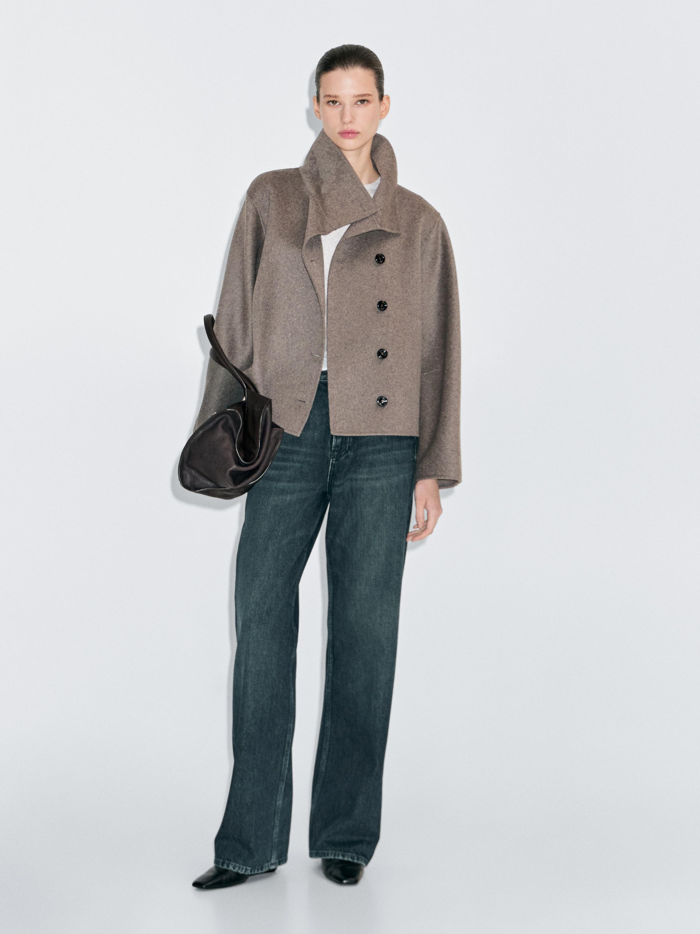 Short high neck wool blend coat