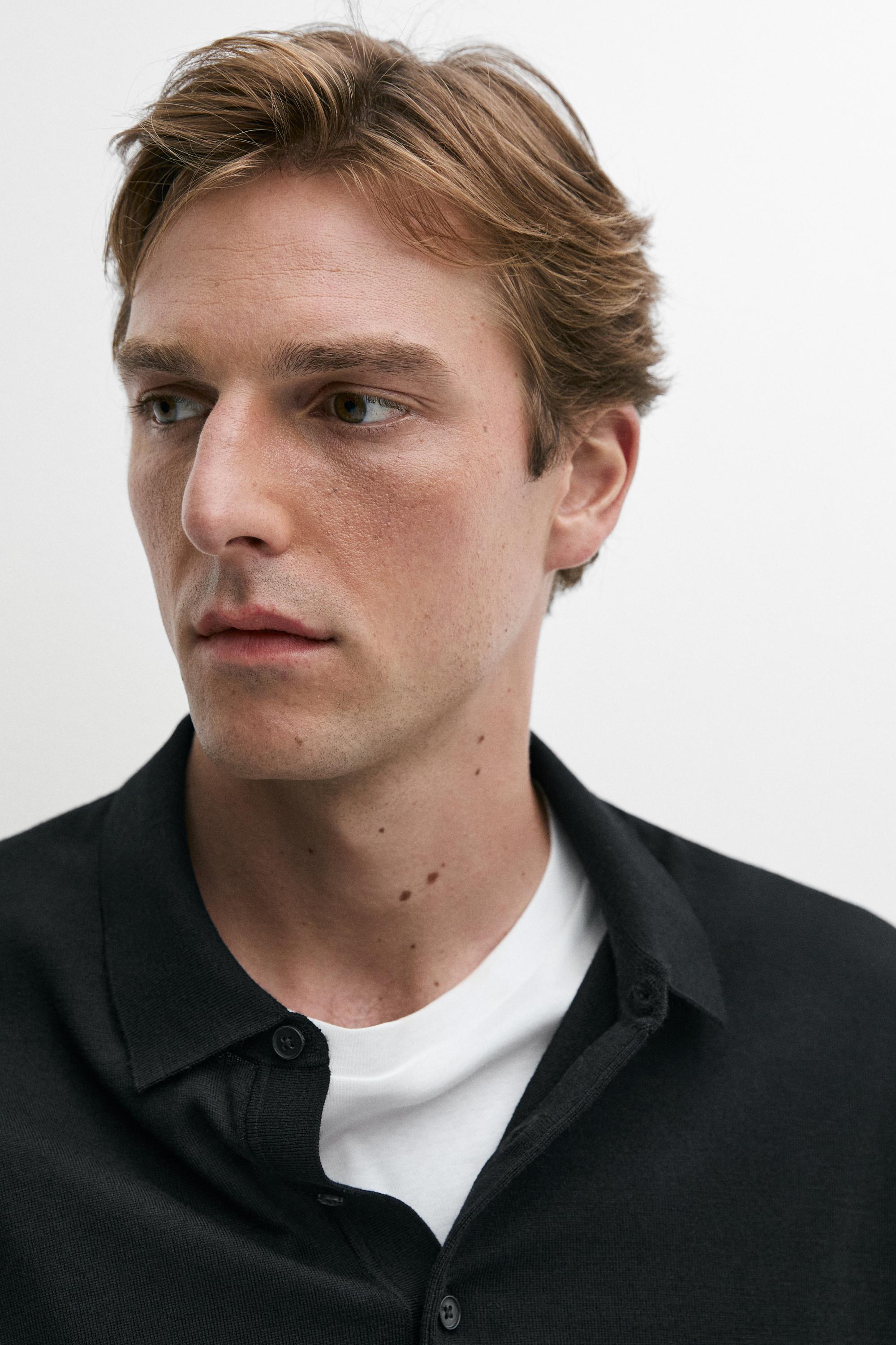 100% merino wool knit polo sweater — BLACK