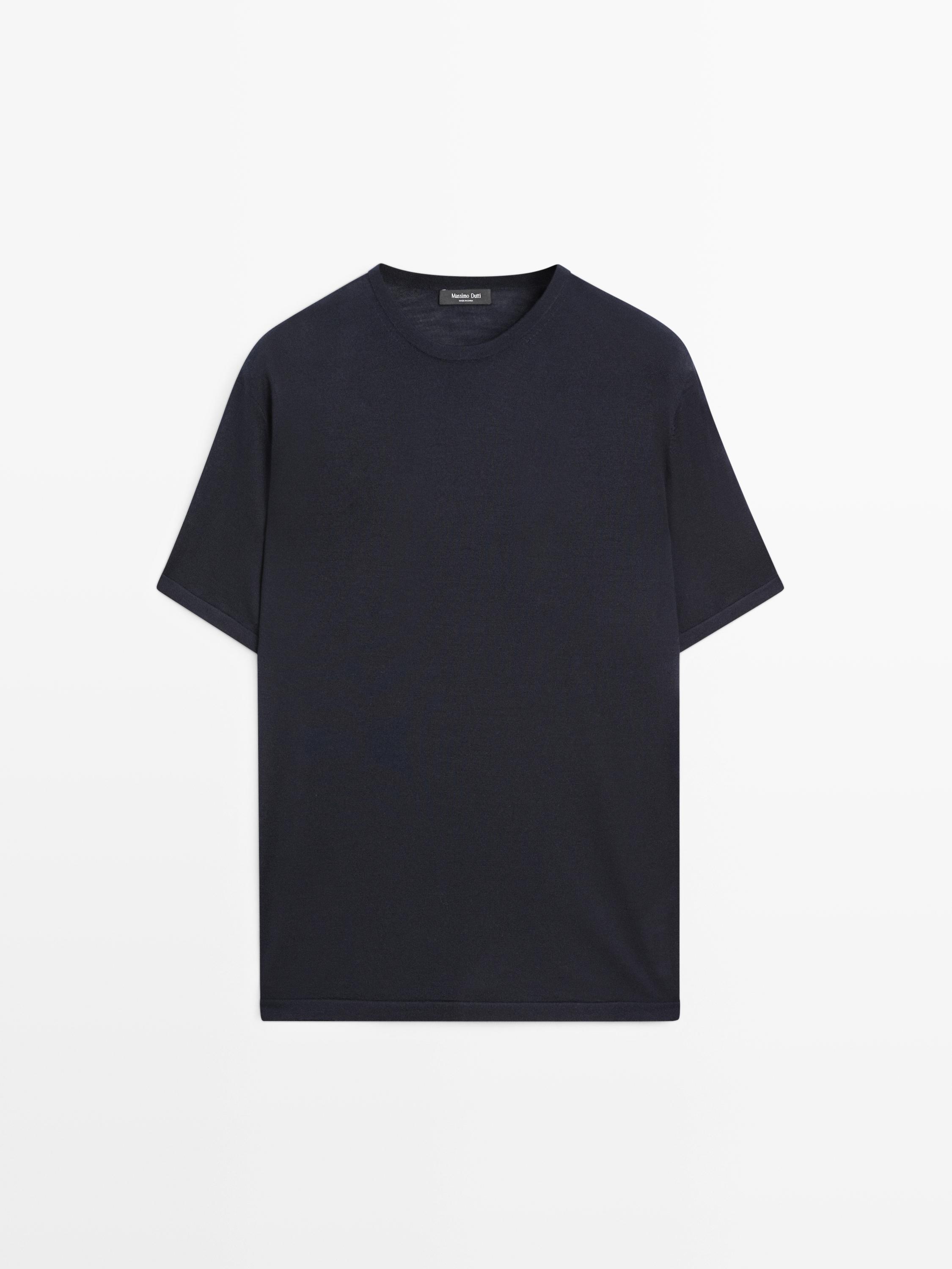 Front view of a navy blue short-sleeved crew neck t-shirt.