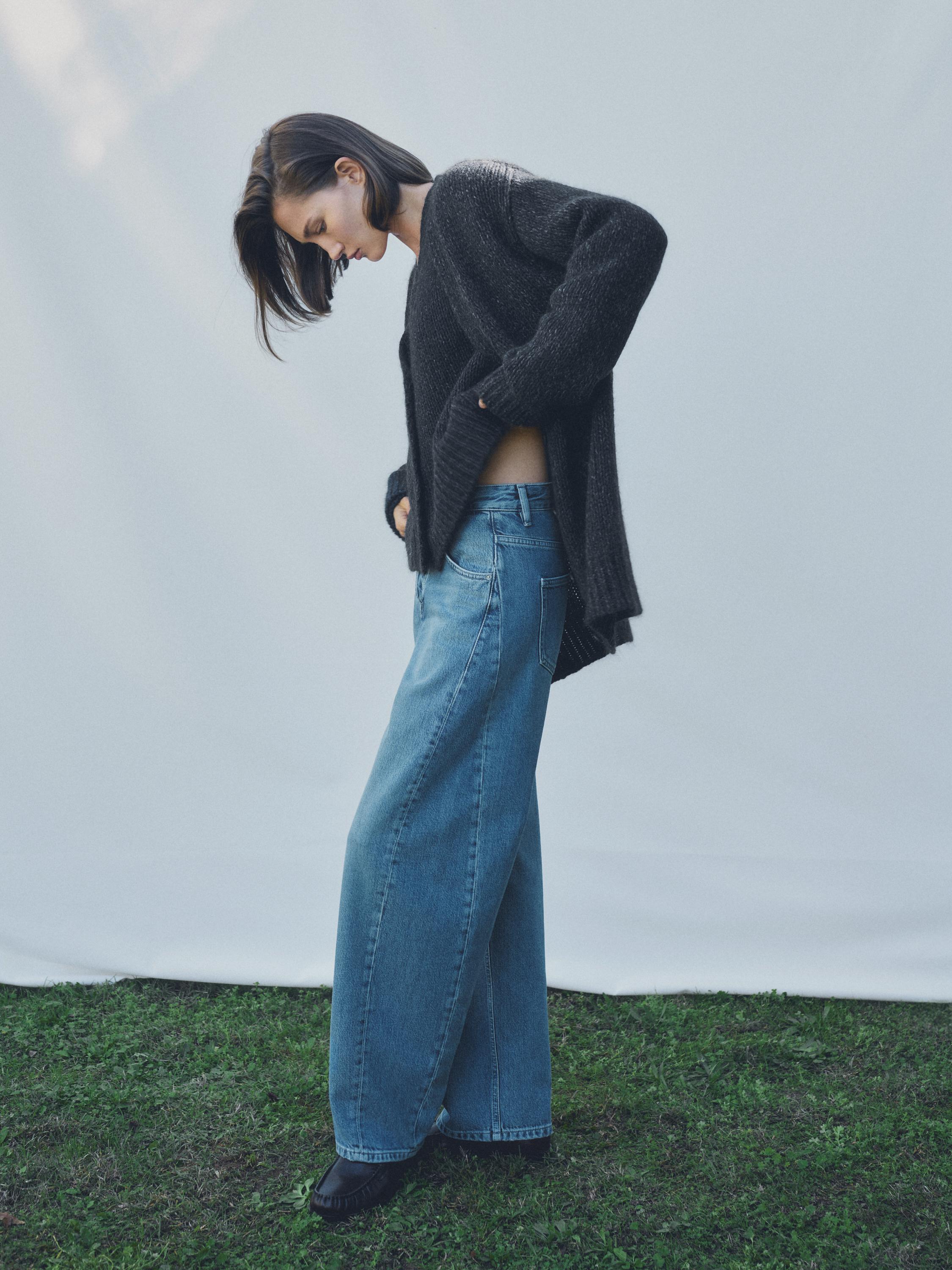 Mid-rise balloon fit jeans