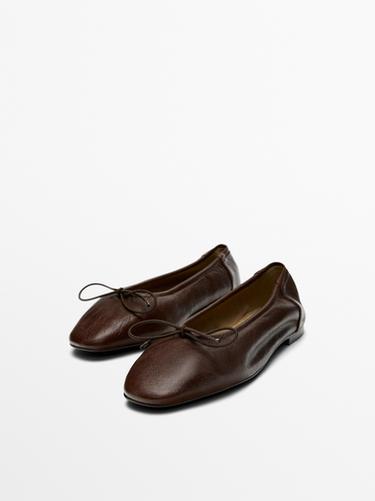Gathered ballet flats with bow — BROWN 3