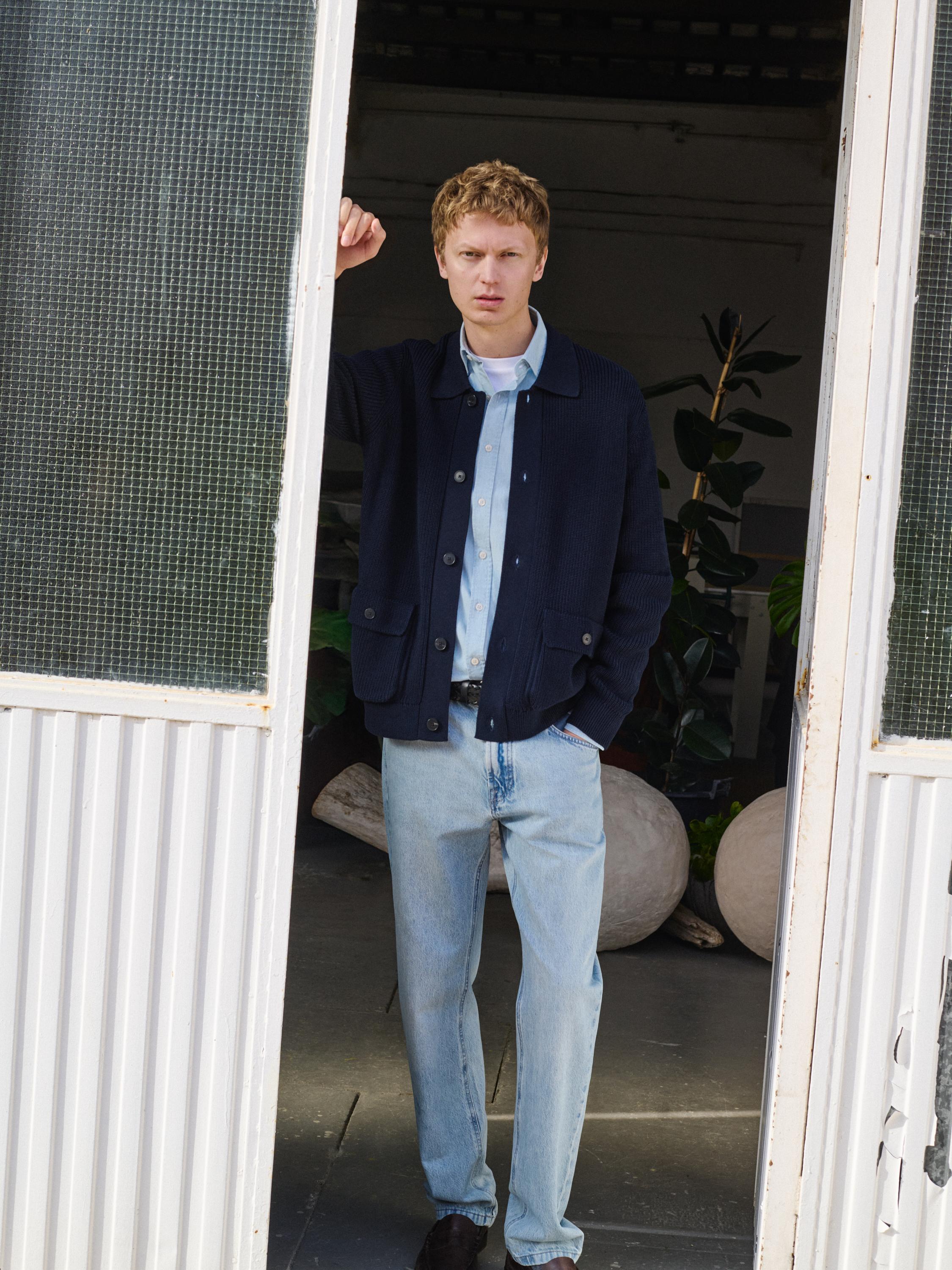 Cotton knit cardigan with pockets — NAVY BLUE
