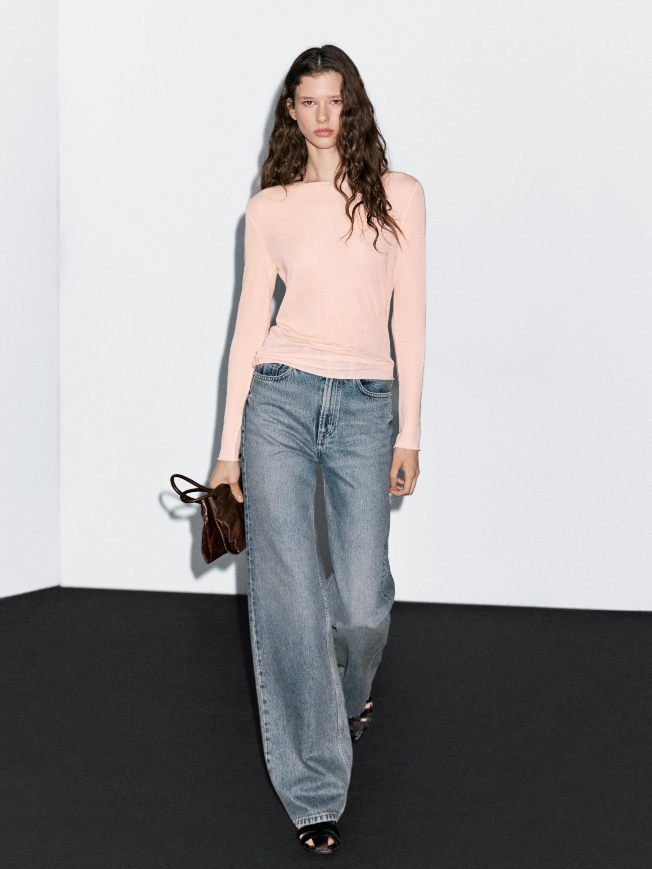 Lightweight long sleeve T-shirt