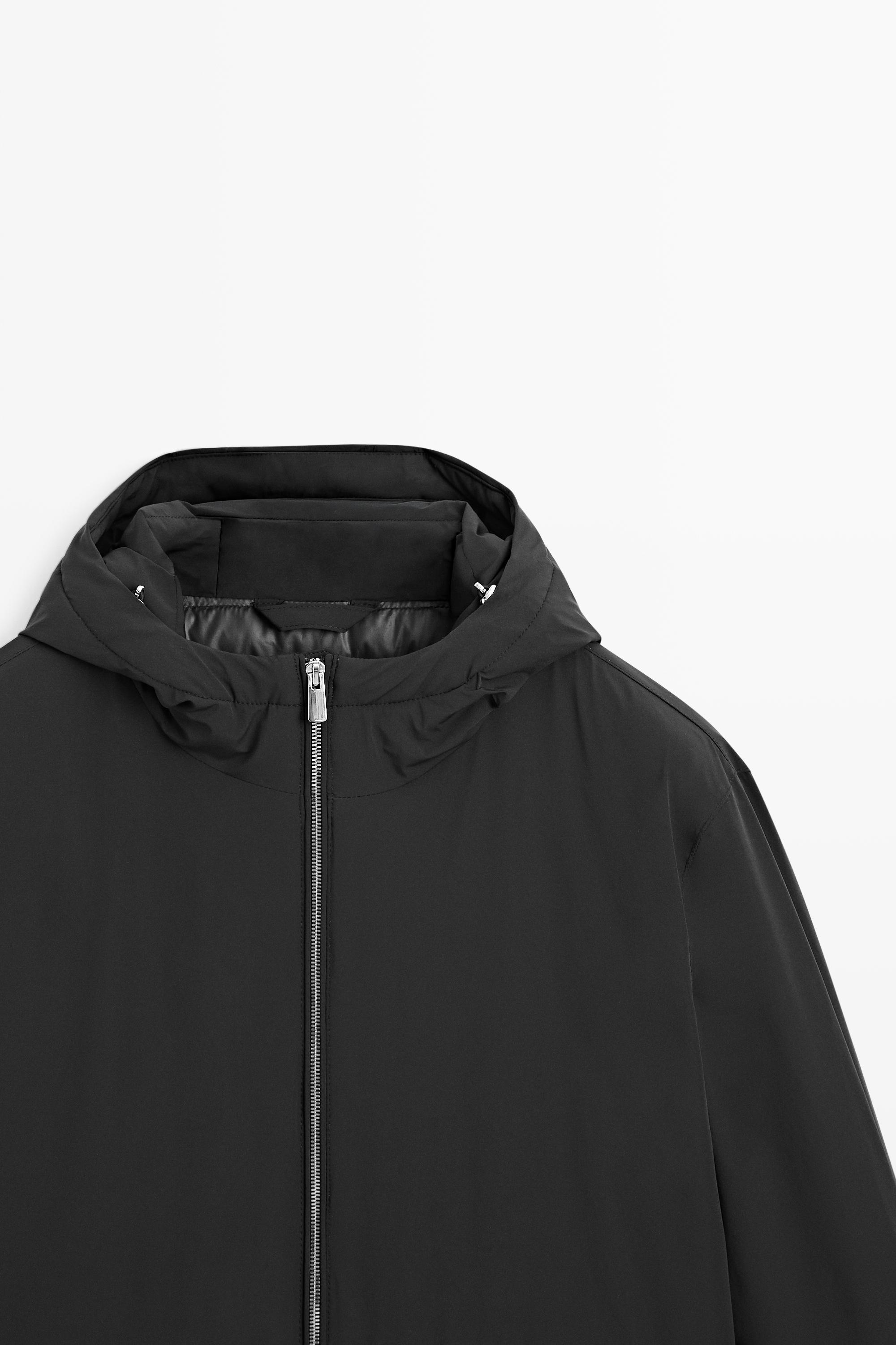 Leichte Daunenjacke mit Kapuze
