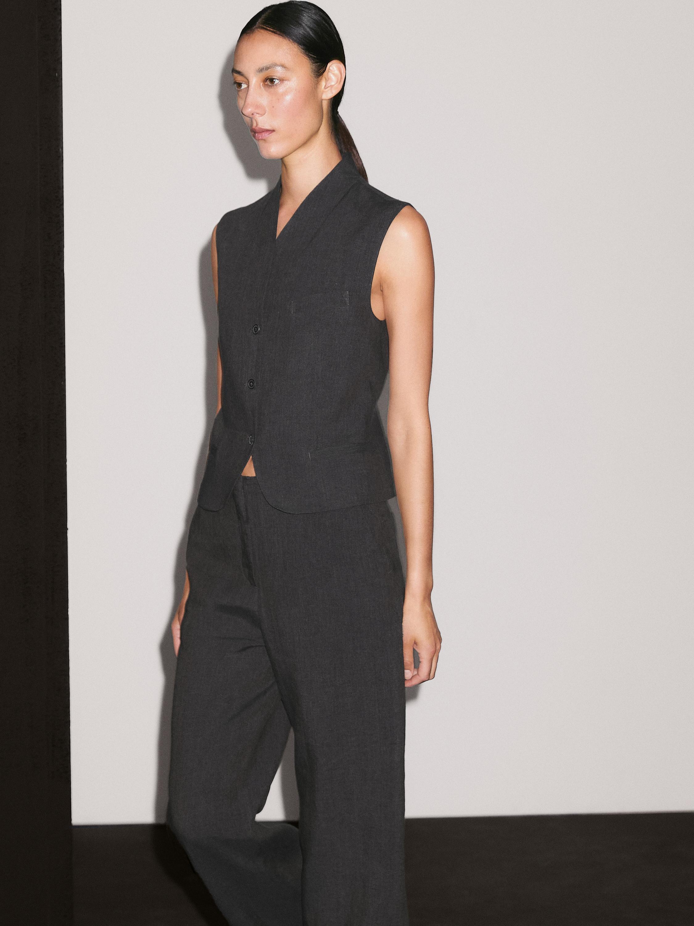 Lightweight straight fit 100% linen trousers