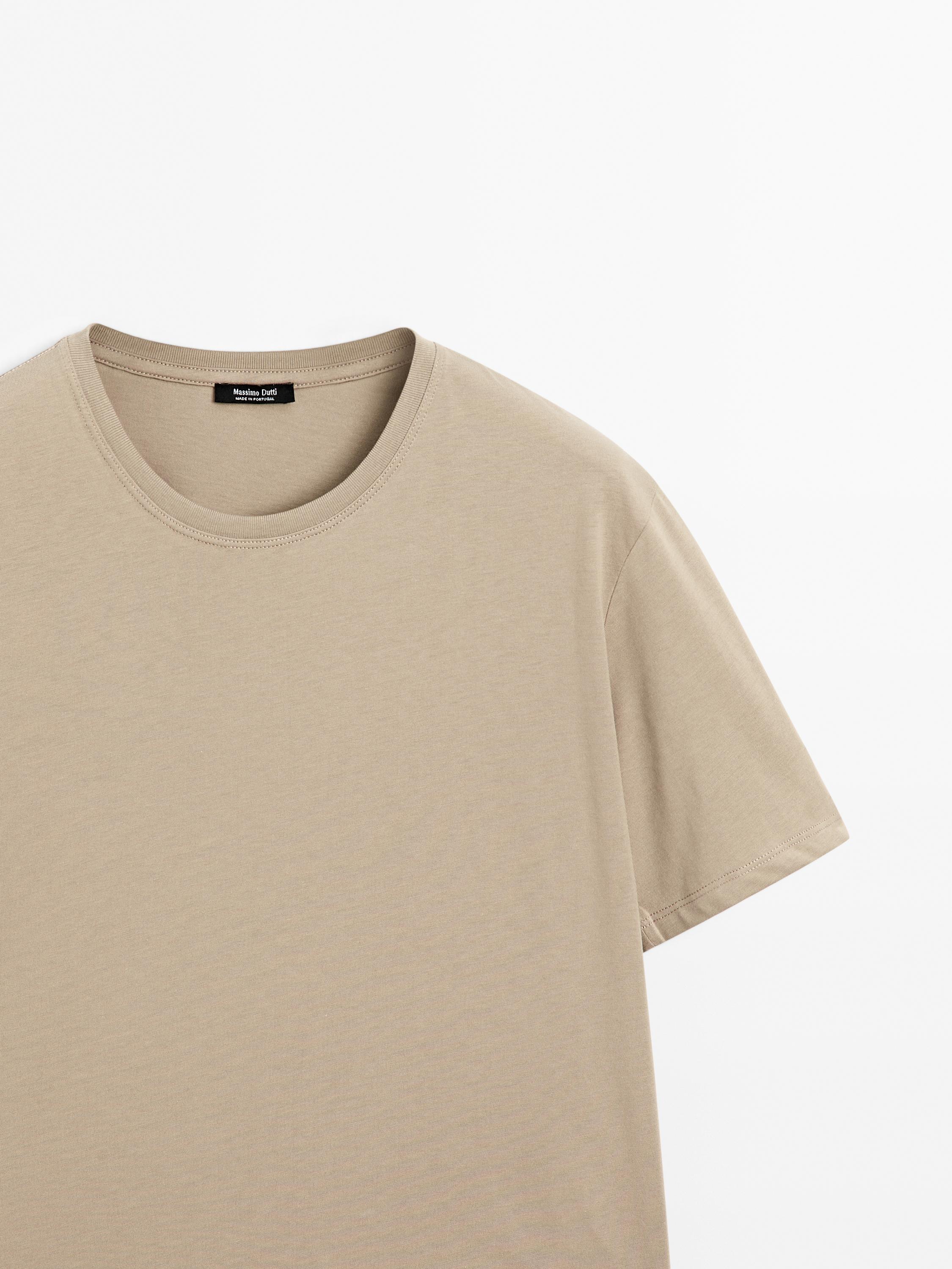 Regular fit short sleeve t-shirt