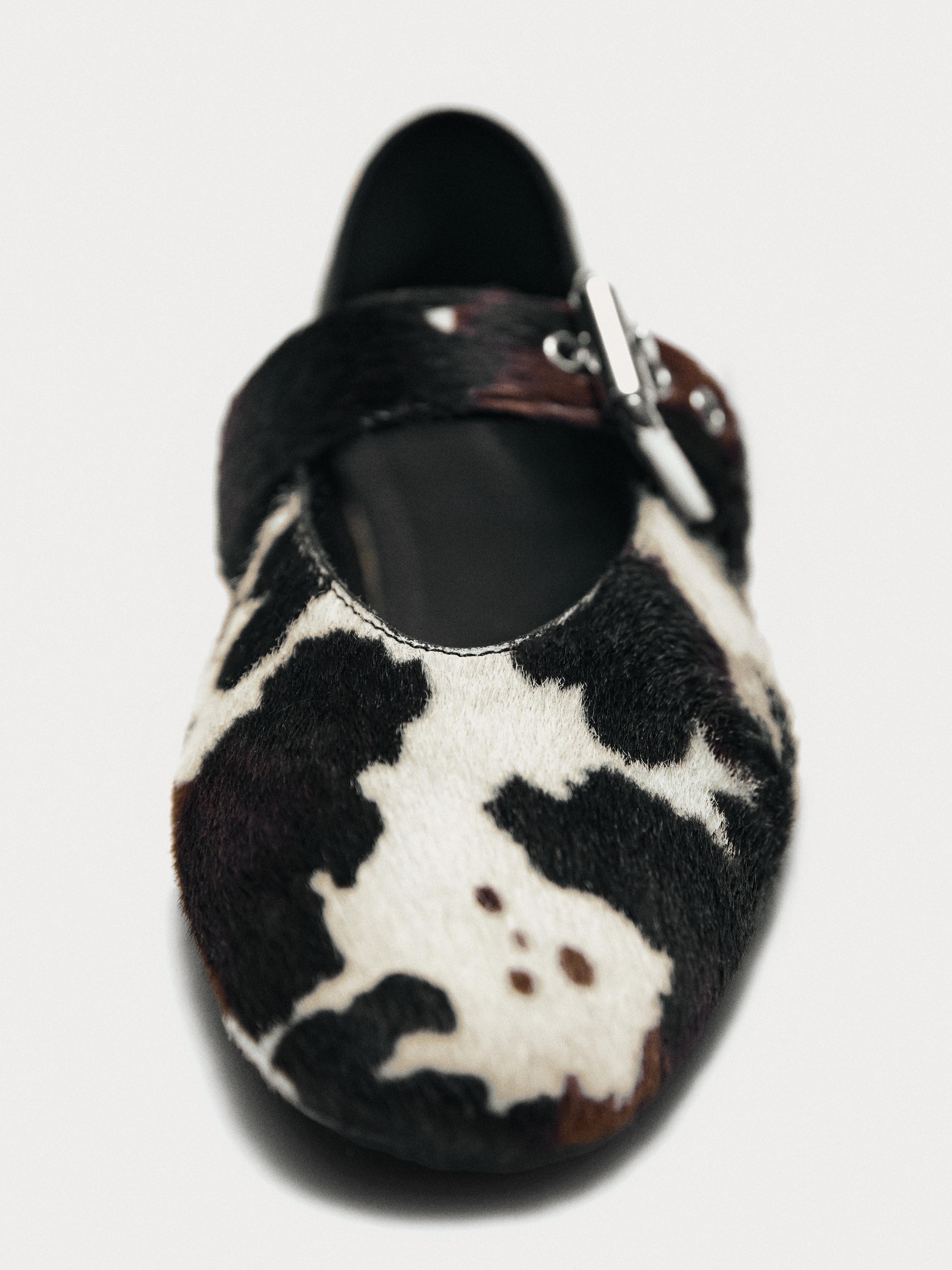 Printed ballet flats with buckle