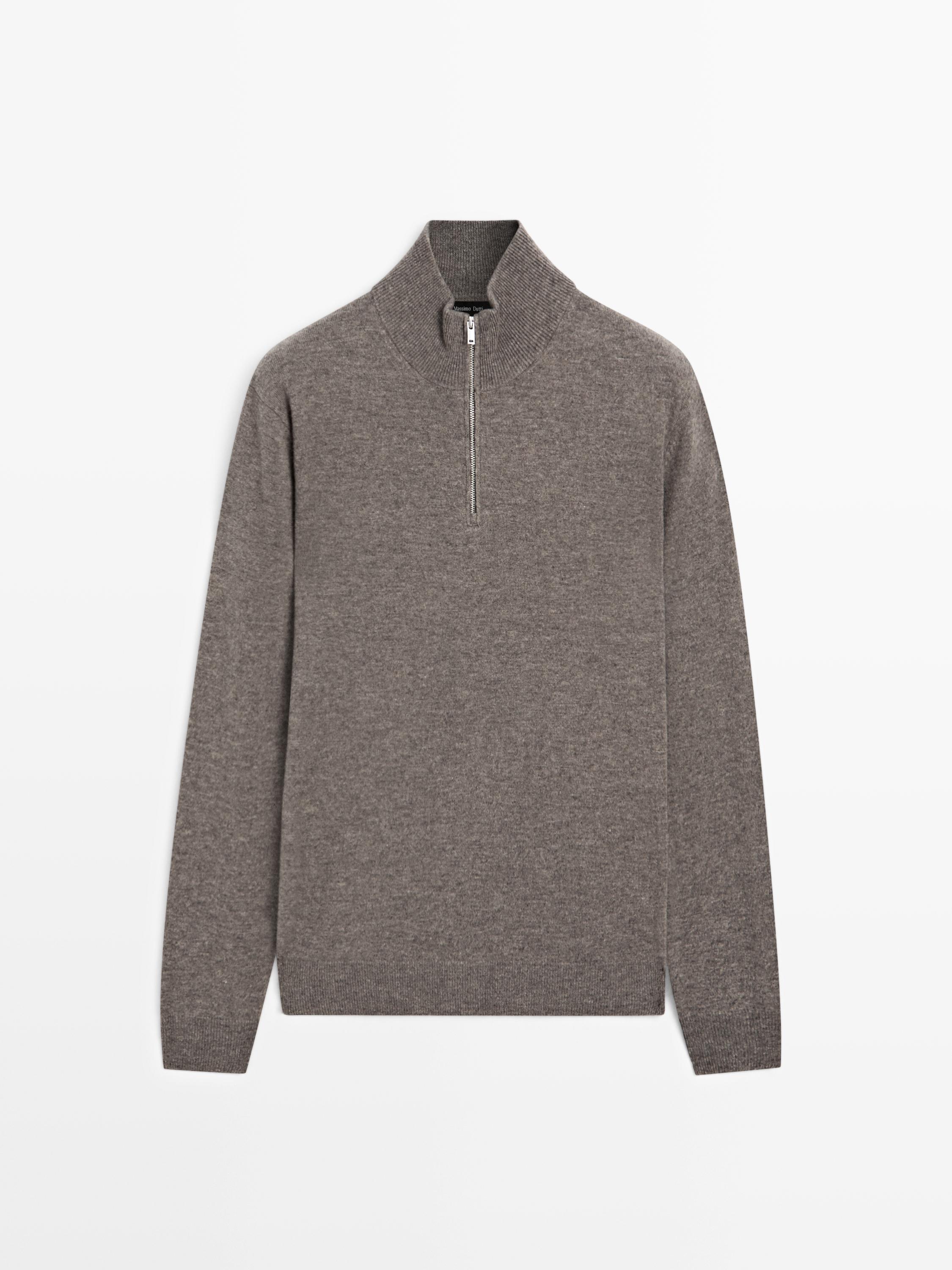 Mock neck knit sweater with zip