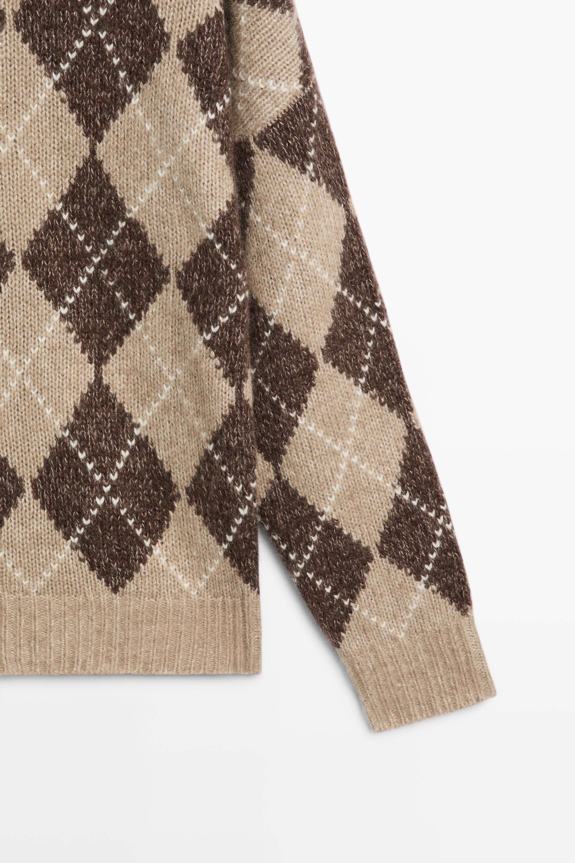 Argyle knit sweater with cashmere — BEIGE