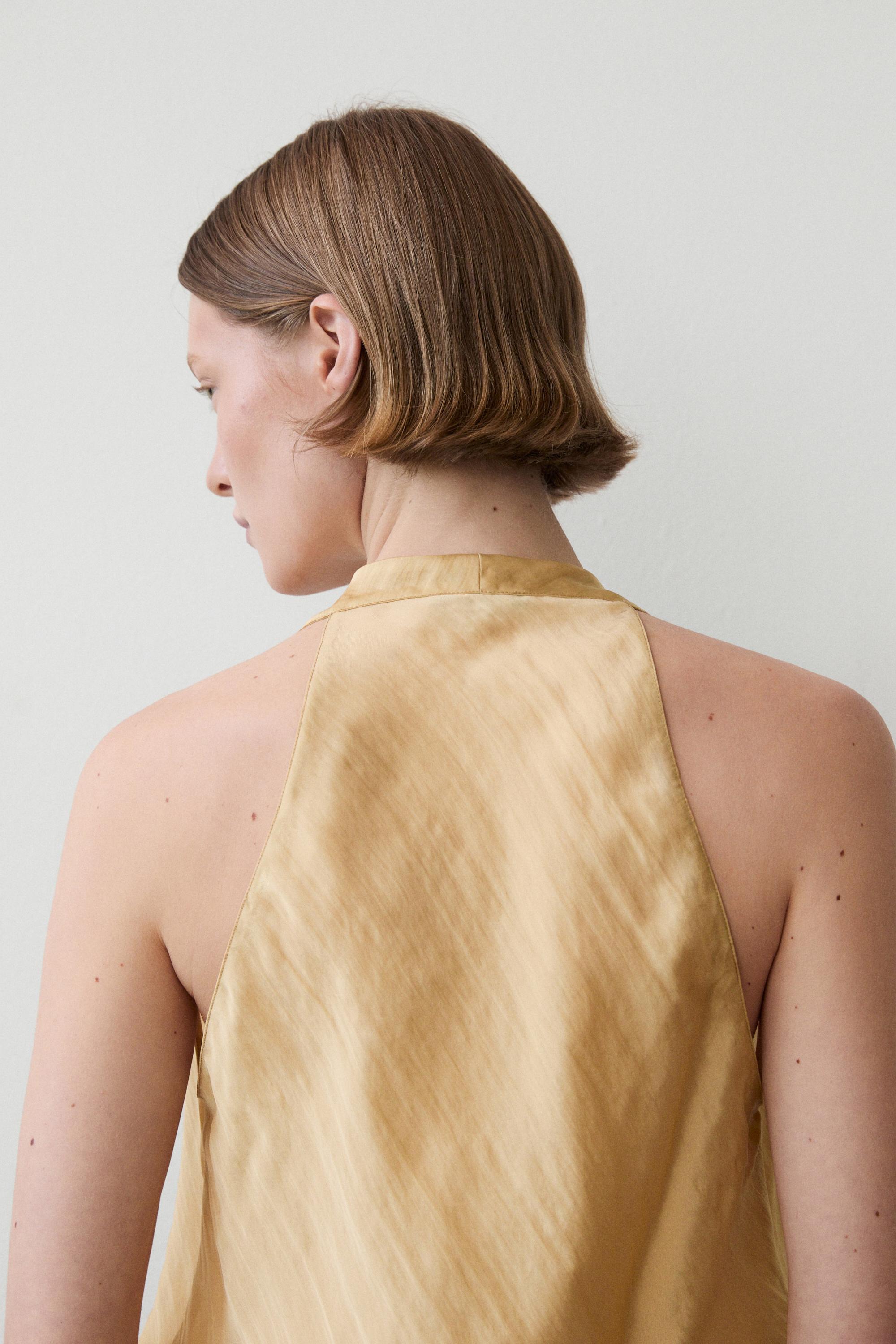 Flowing top with cowl neckline — Vanilla